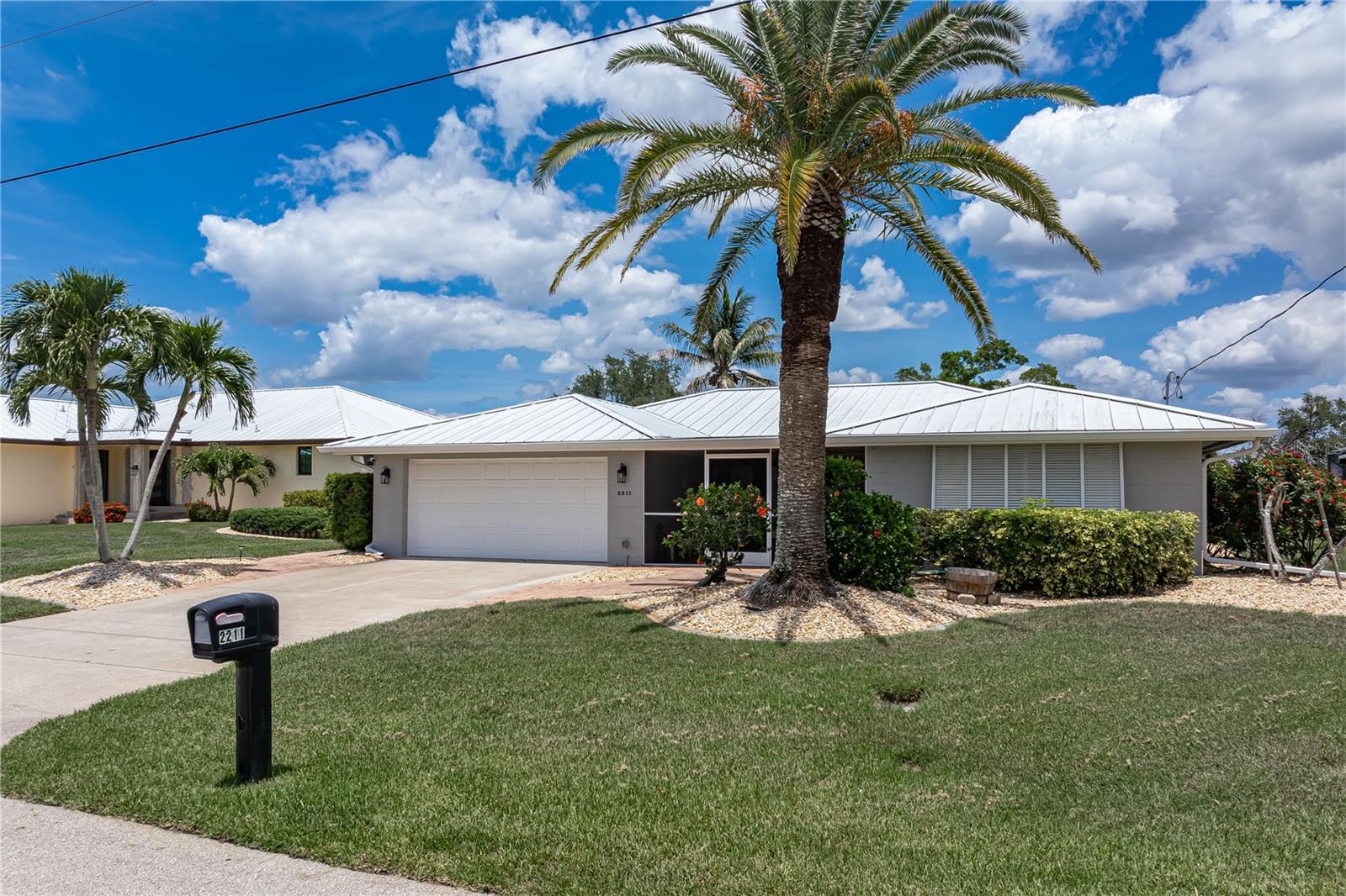 PUNTA GORDA ISLES SEC 04 - Residential