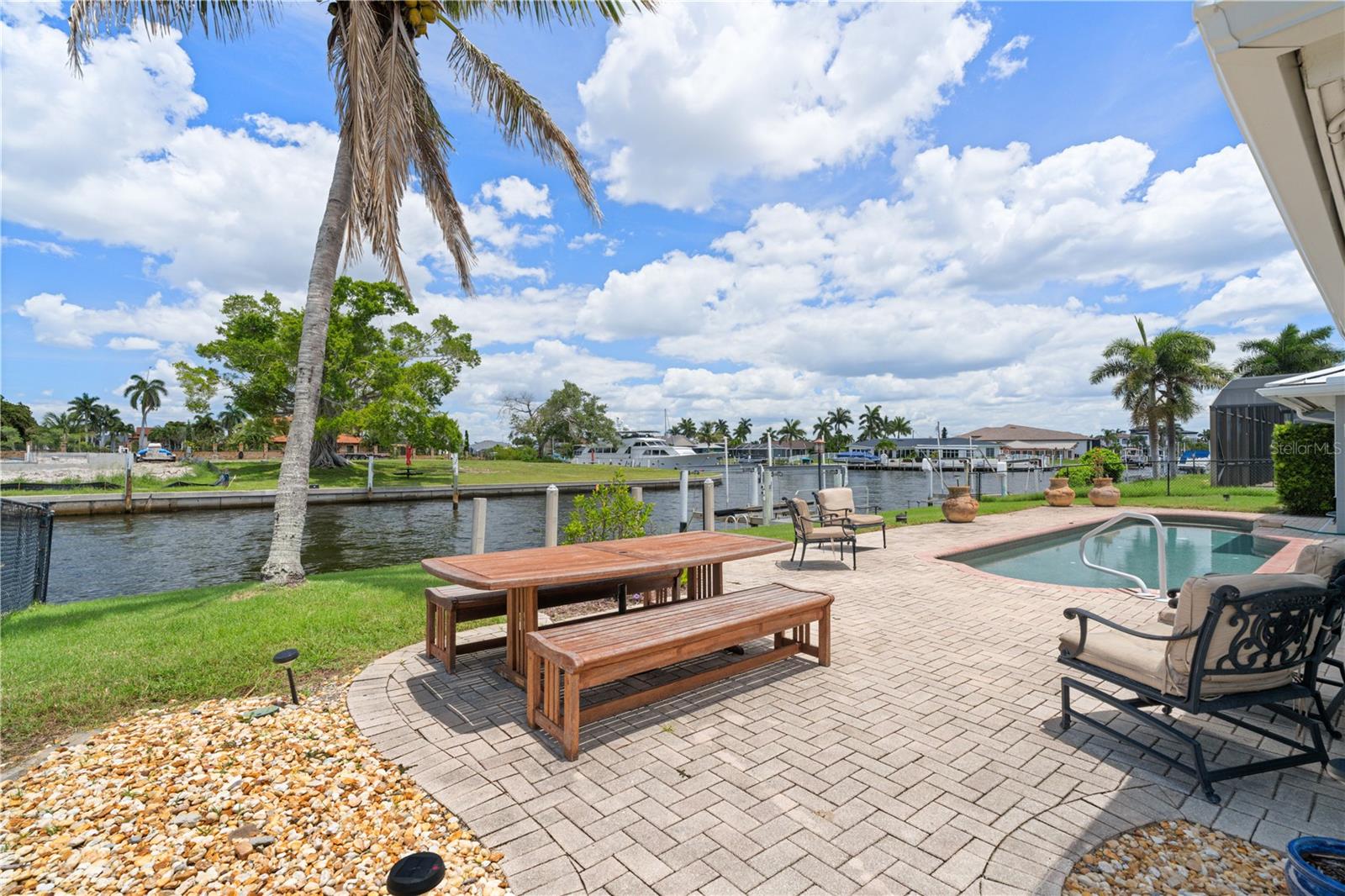 PUNTA GORDA ISLES SEC 04 - Residential