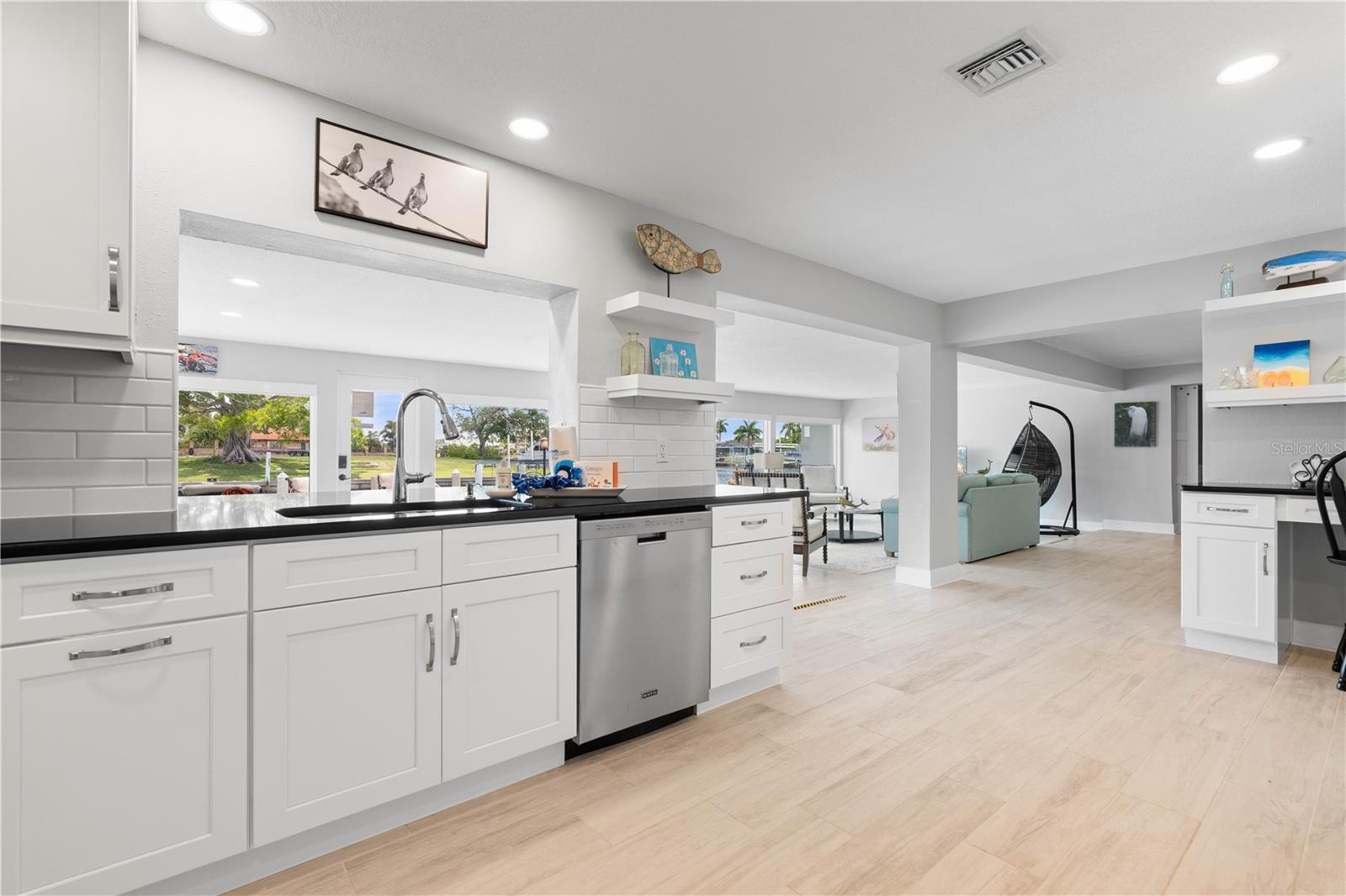 PUNTA GORDA ISLES SEC 04 - Residential
