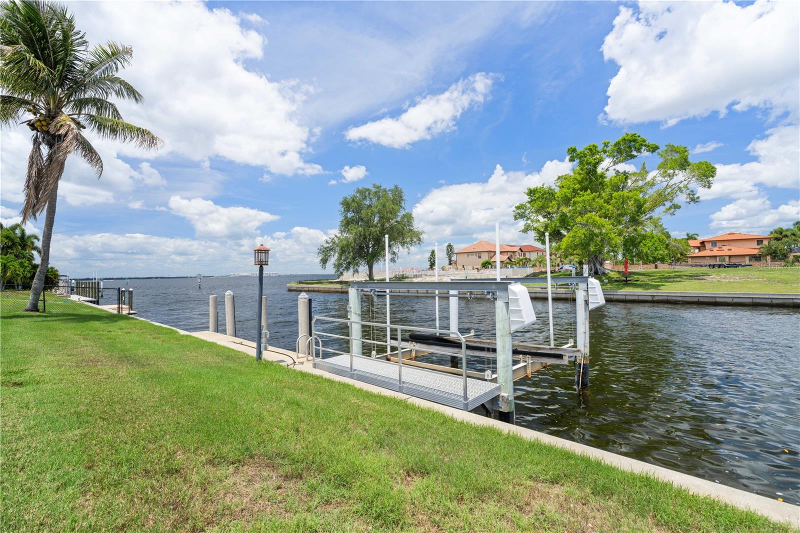 PUNTA GORDA ISLES SEC 04 - Residential