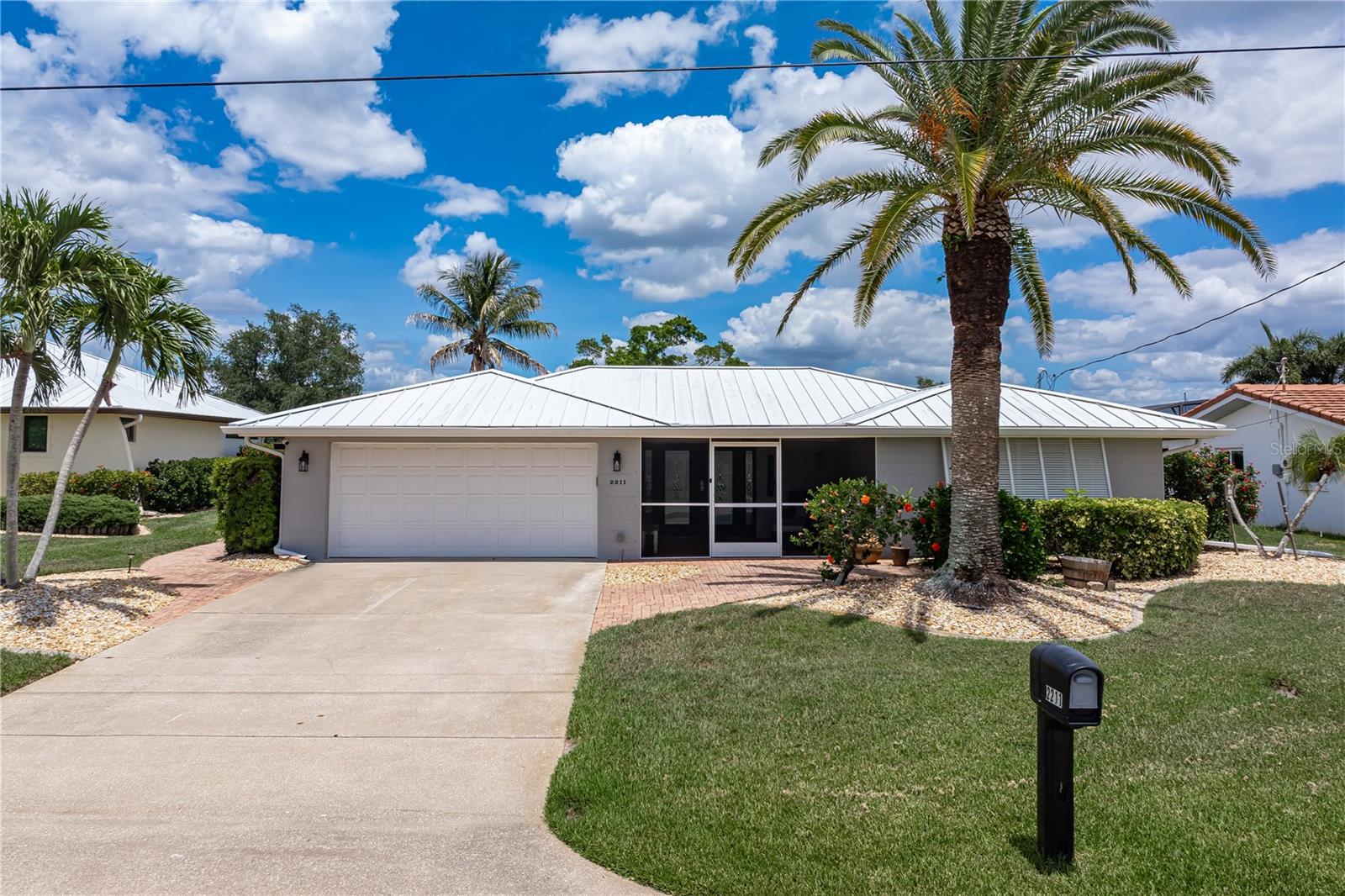 PUNTA GORDA ISLES SEC 04 - Residential