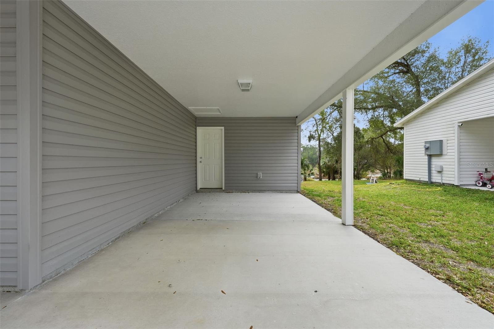 WOODS & LAKES SUB - Residential