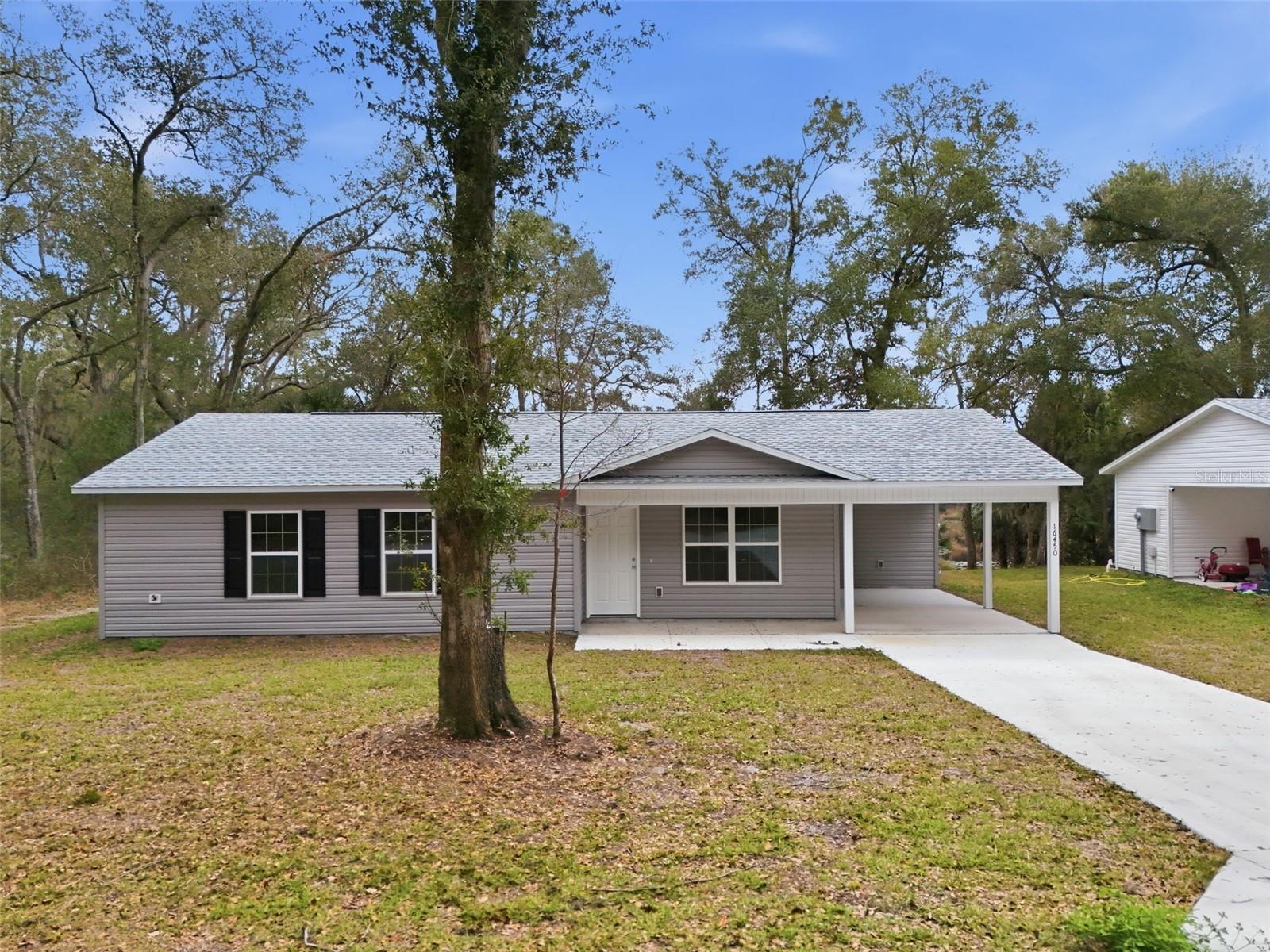 WOODS & LAKES SUB - Residential