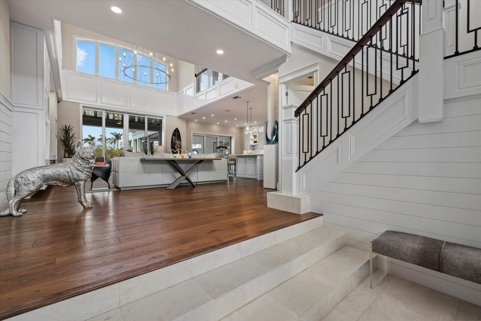 PARADISE SHORES - Residential