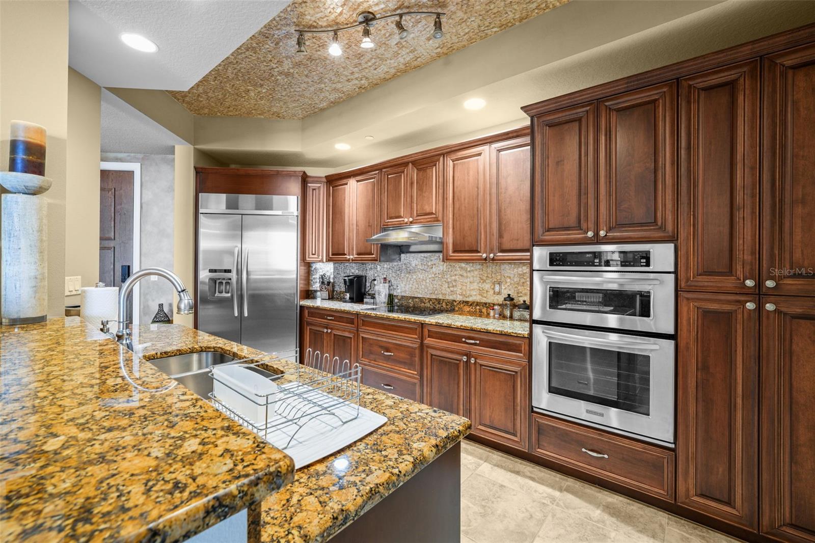 RESIDENCES AT SANDPEARL RESORT CONDO - Residential