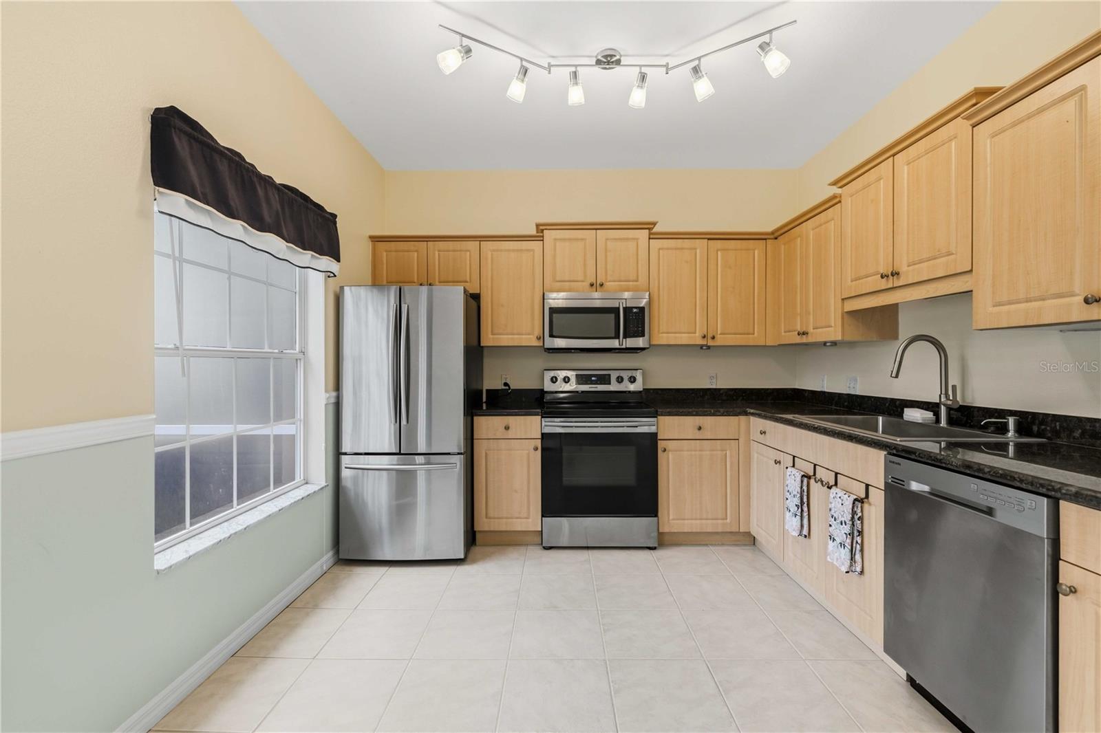 CAROLINA LANDINGS - Residential