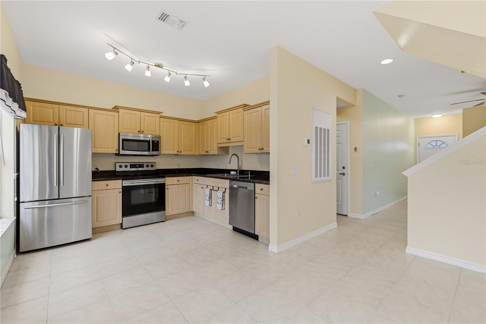 CAROLINA LANDINGS - Residential
