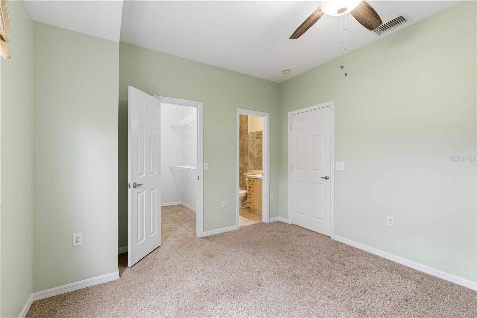 CAROLINA LANDINGS - Residential
