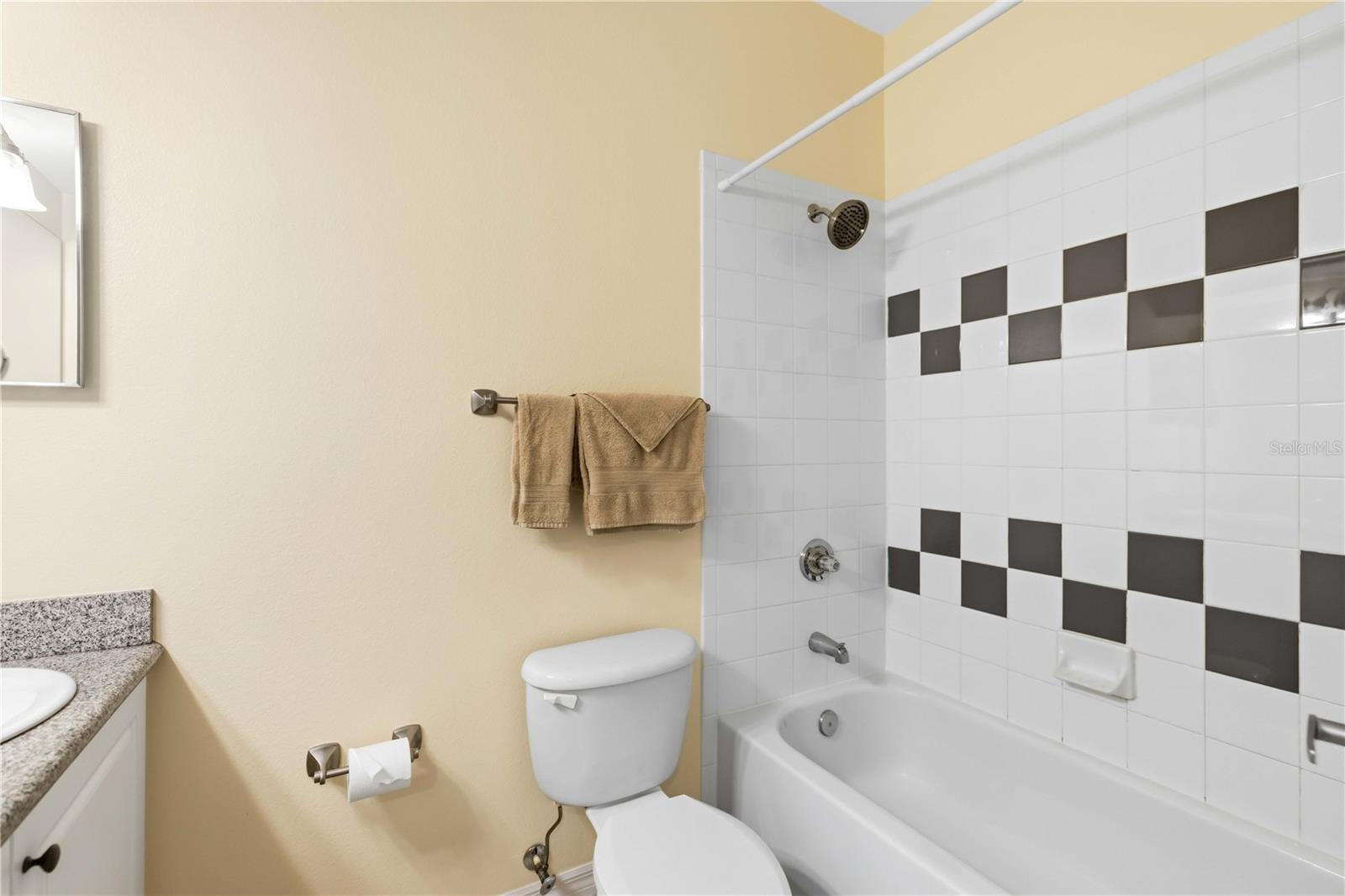 CAROLINA LANDINGS - Residential