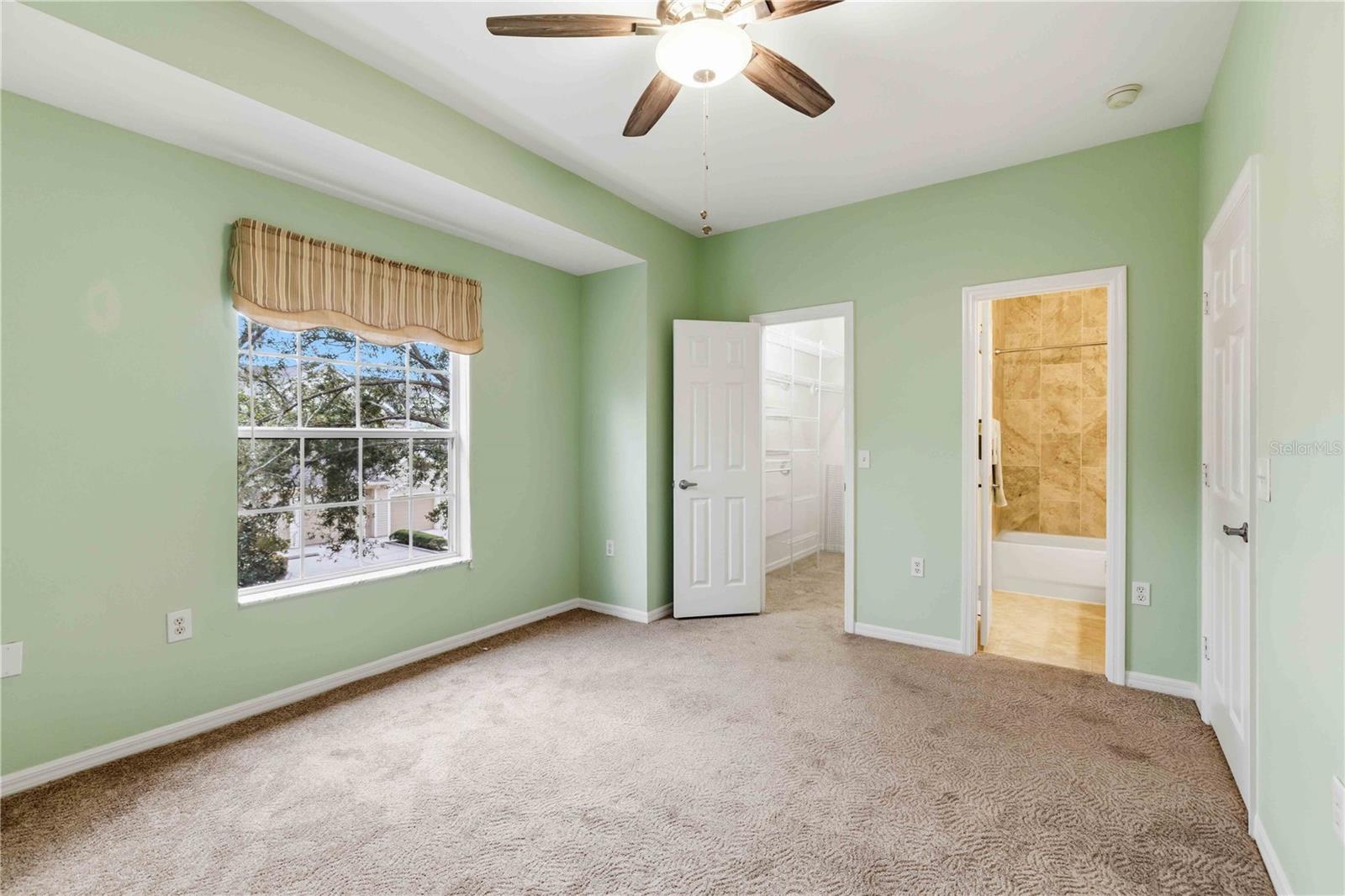 CAROLINA LANDINGS - Residential