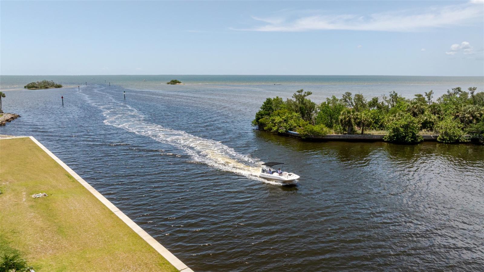 MARINA SOUTH SHORE CONDO - Residential