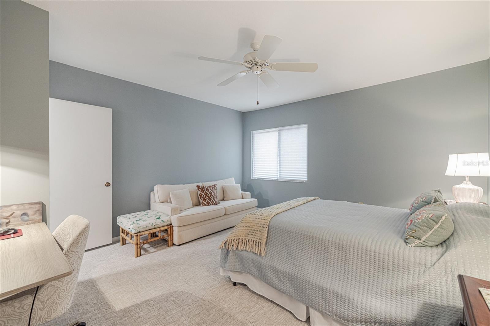 MARINA SOUTH SHORE CONDO - Residential
