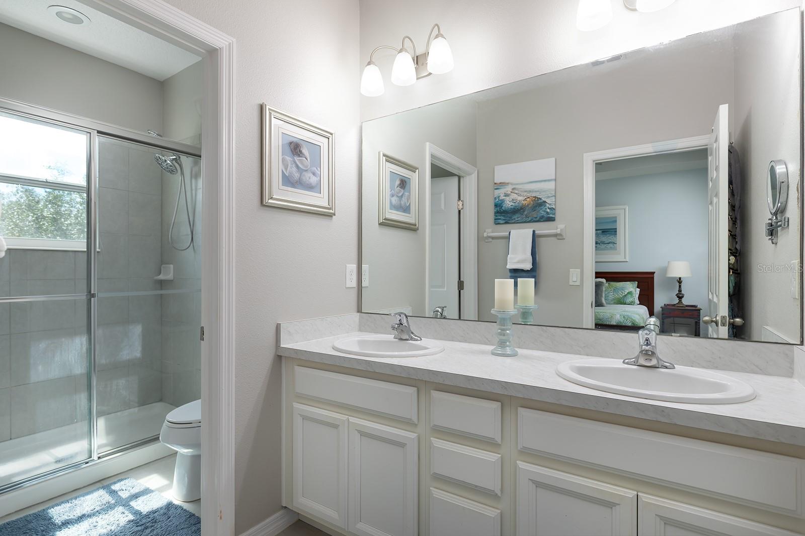 WINDSOR SQUARE - Residential