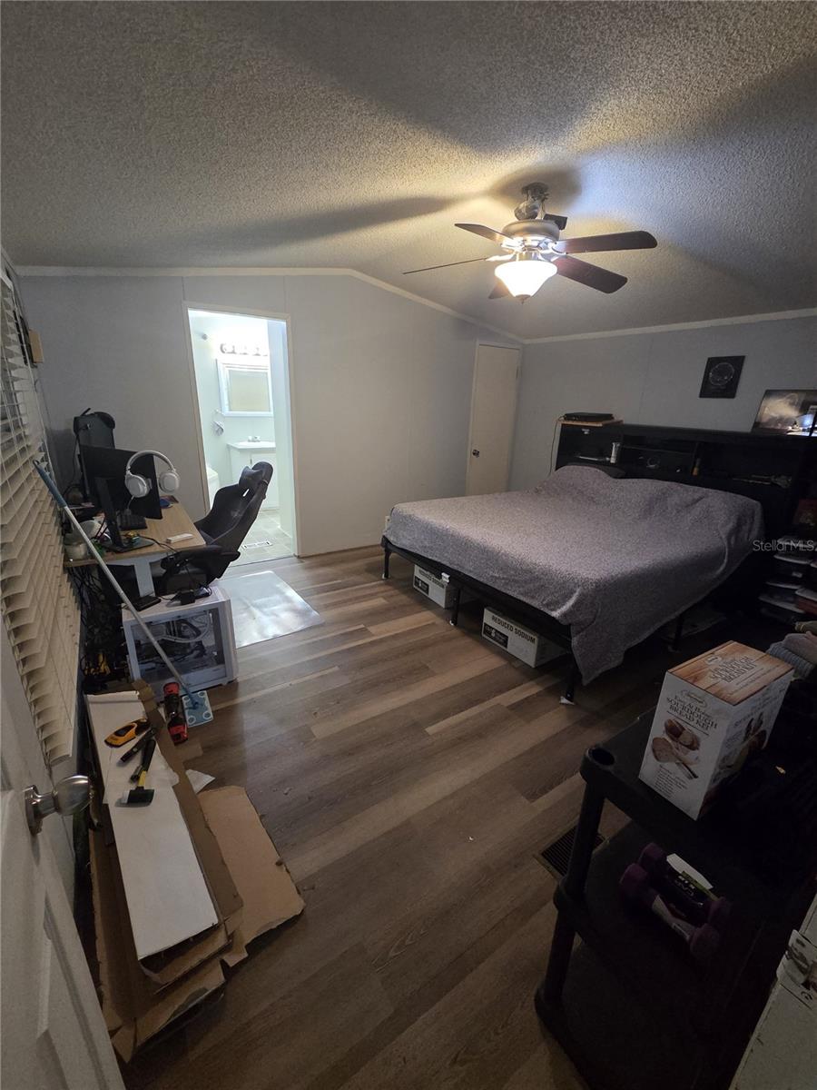 WEST OAK GARDENS ESTATES - Residential