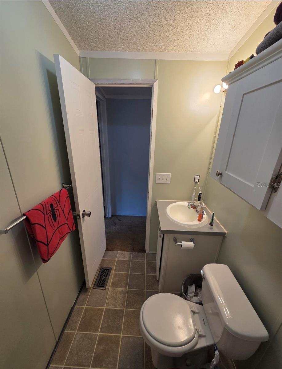WEST OAK GARDENS ESTATES - Residential