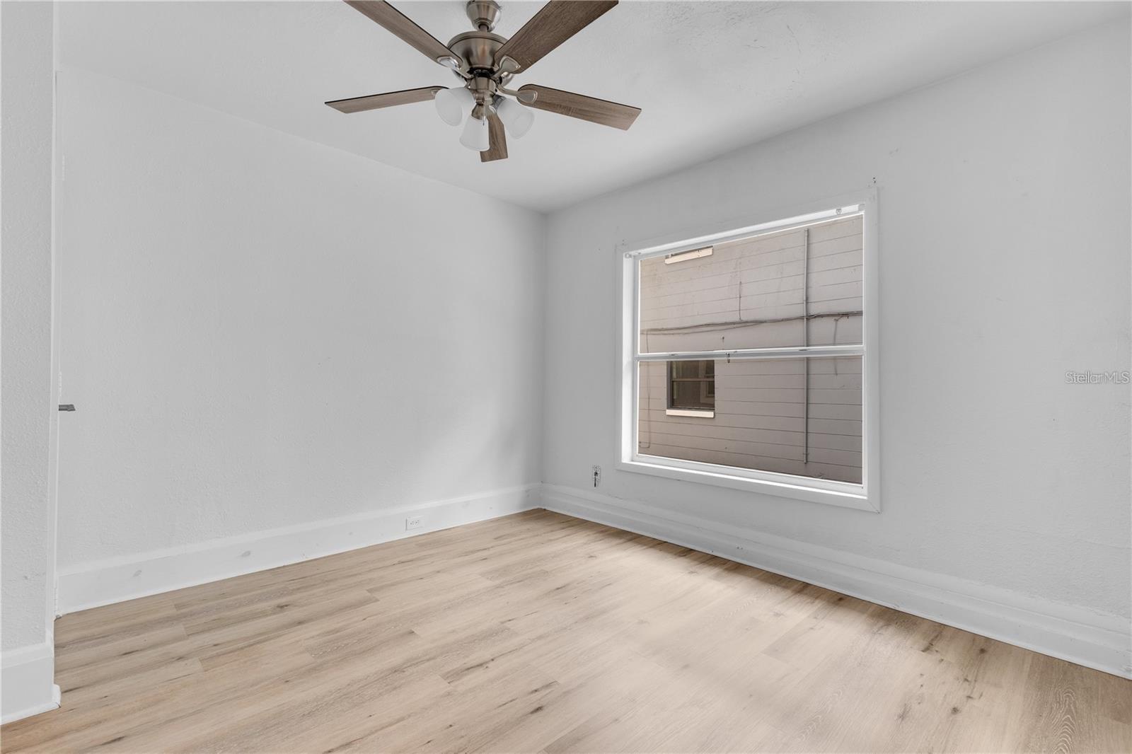 WEST ORLANDO SUB - Residential Lease