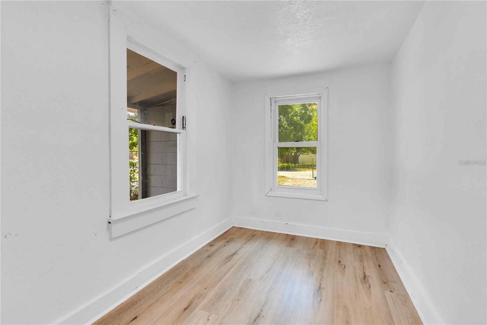 WEST ORLANDO SUB - Residential Lease