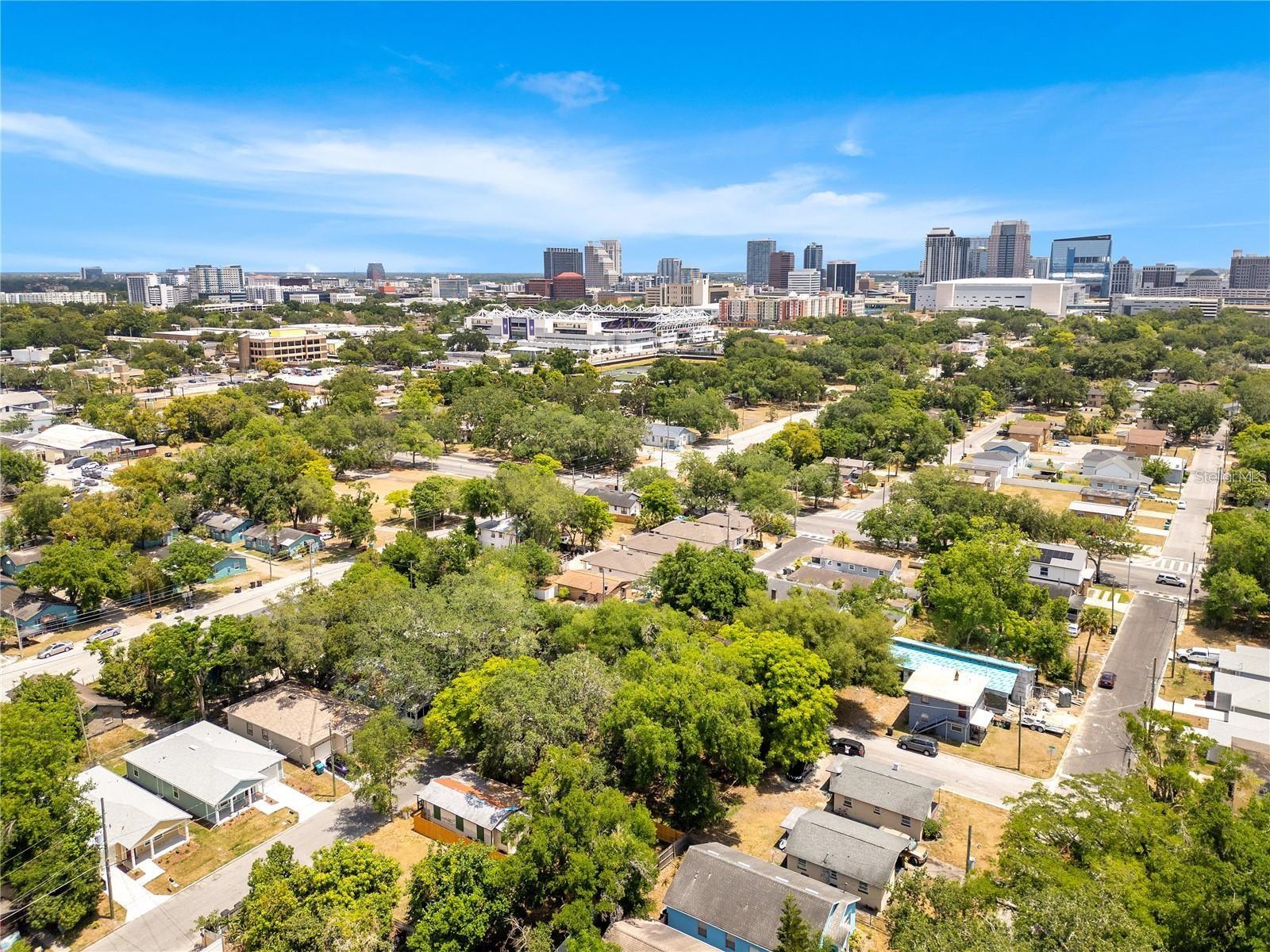 WEST ORLANDO SUB - Residential Lease