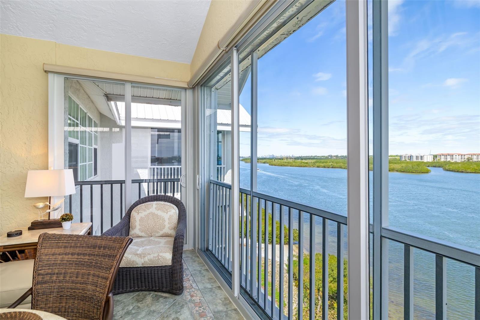 DOLPHIN BAY-SIESTA KEY SEC A - Residential