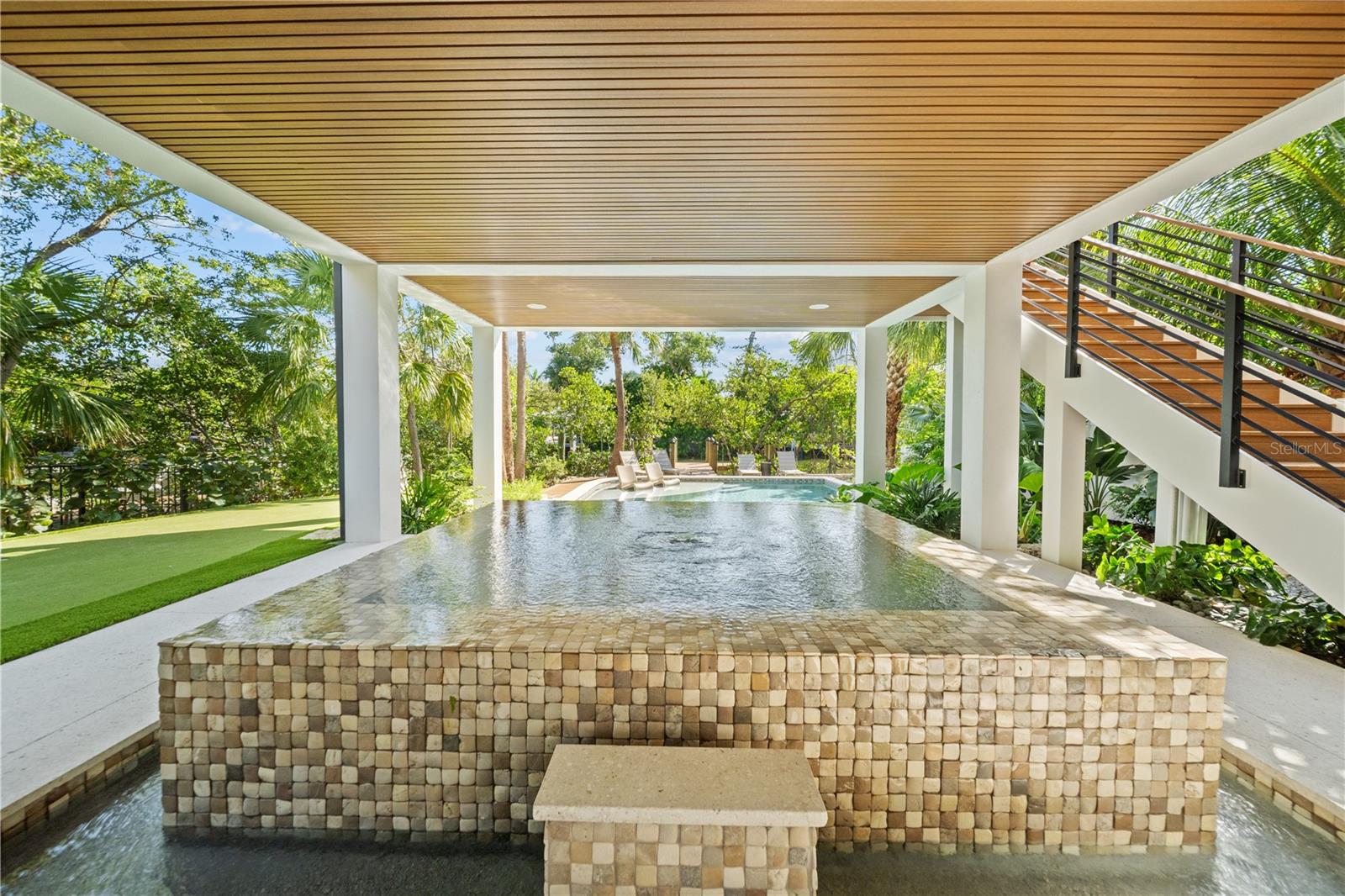 BIMINI BAY ESTATES - Residential