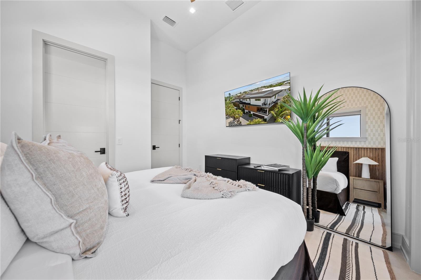 BIMINI BAY ESTATES - Residential