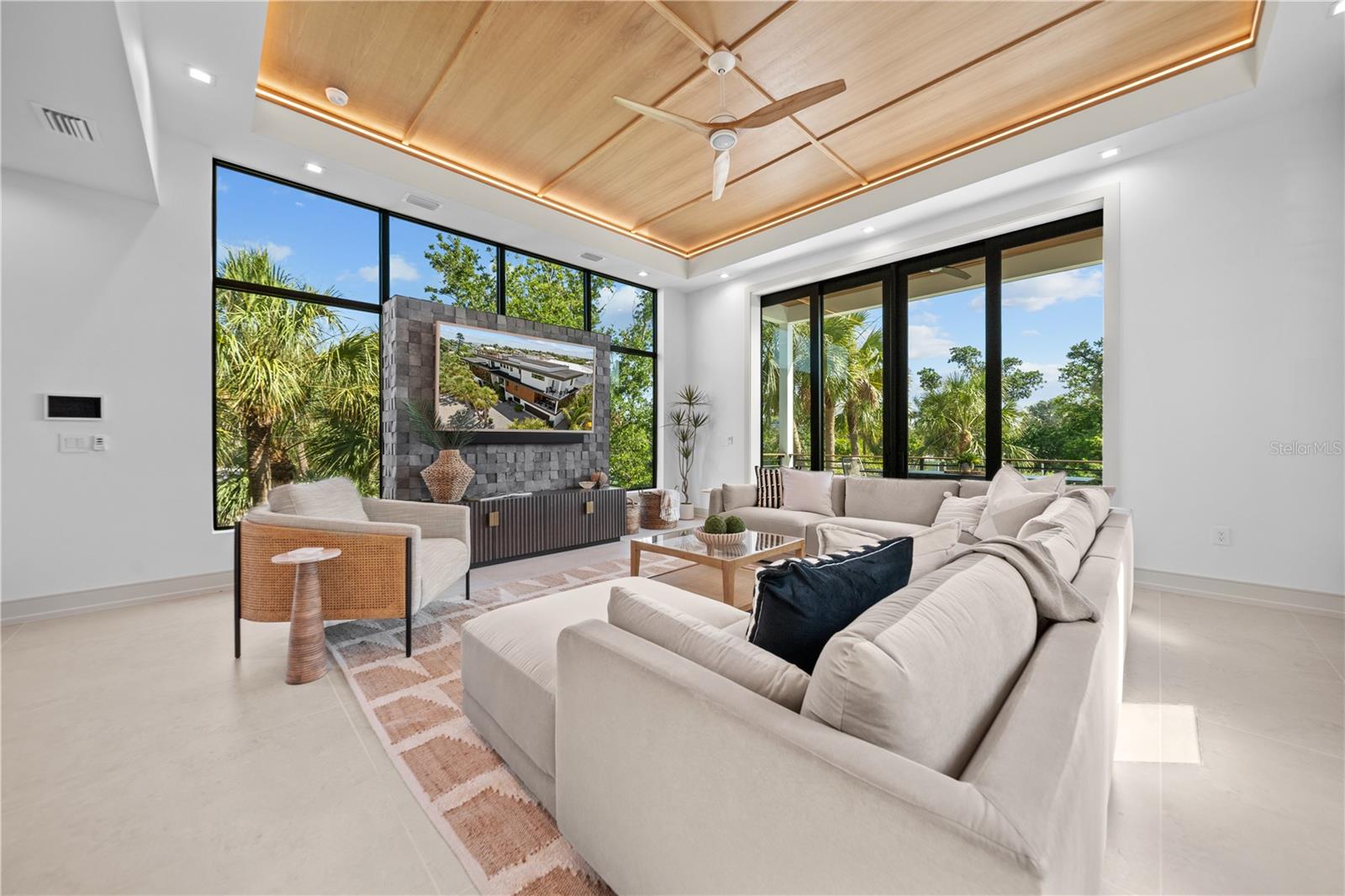 BIMINI BAY ESTATES - Residential