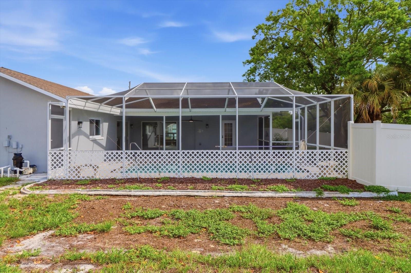 SPRING HILL - Residential