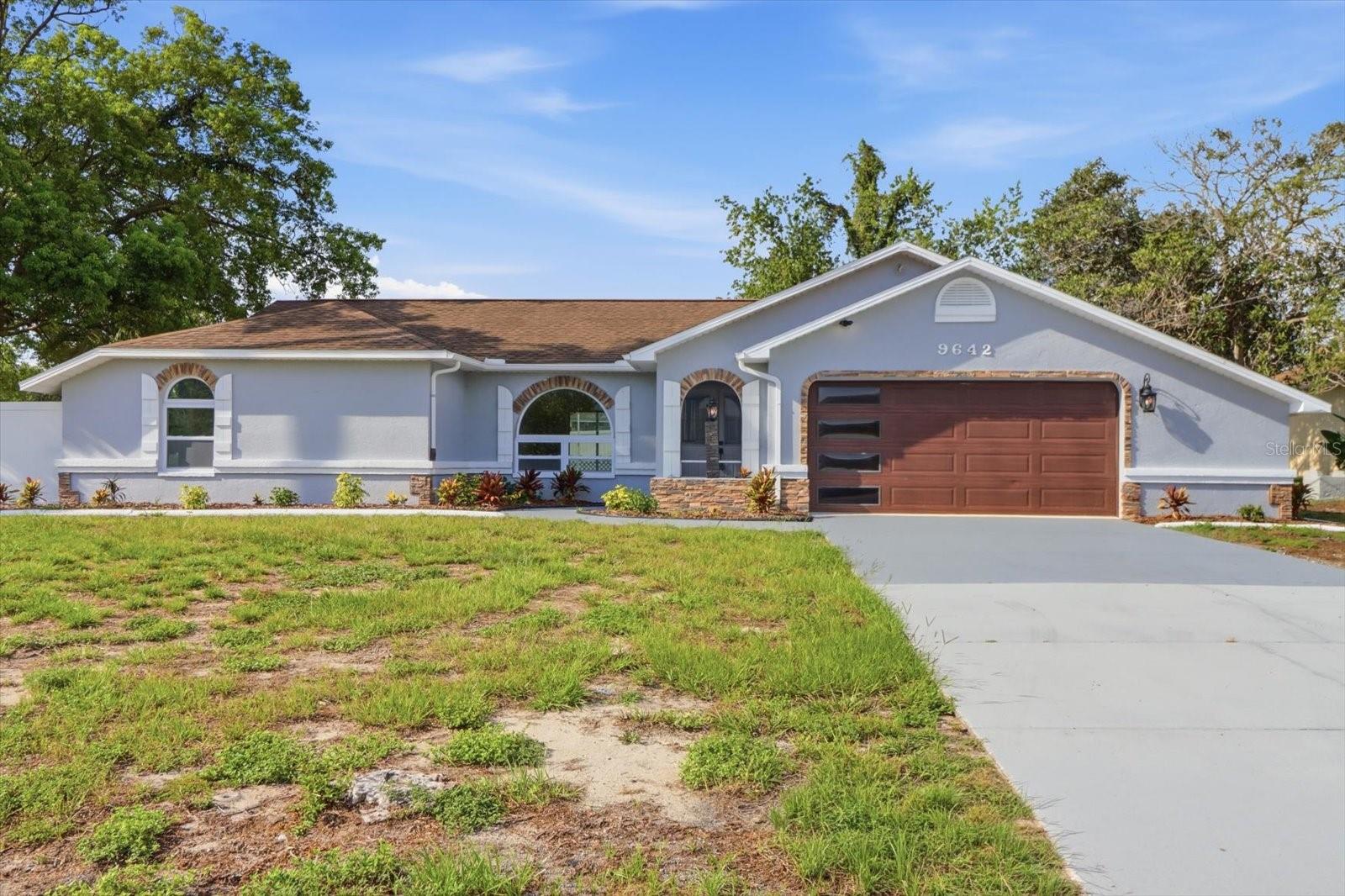 SPRING HILL - Residential