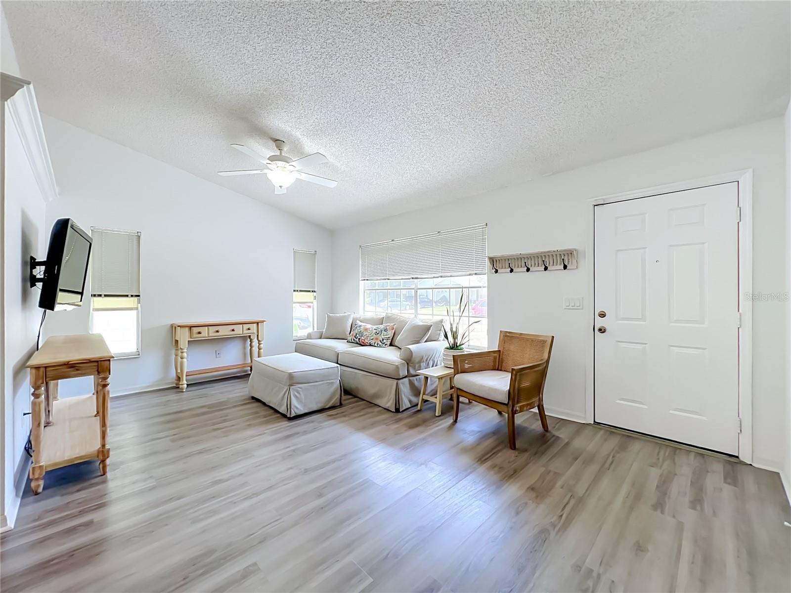 CITRUS OAKS PH 03 - Residential