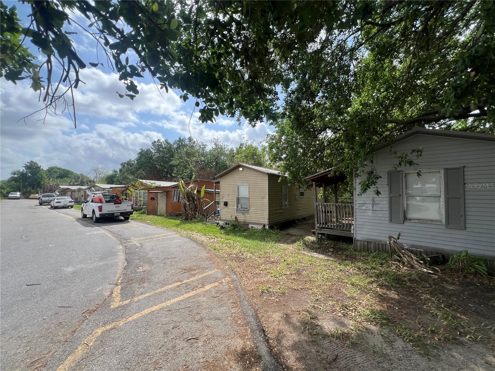 LAKE JOHNS MOTEL APTS. & TR. PK - Residential Income