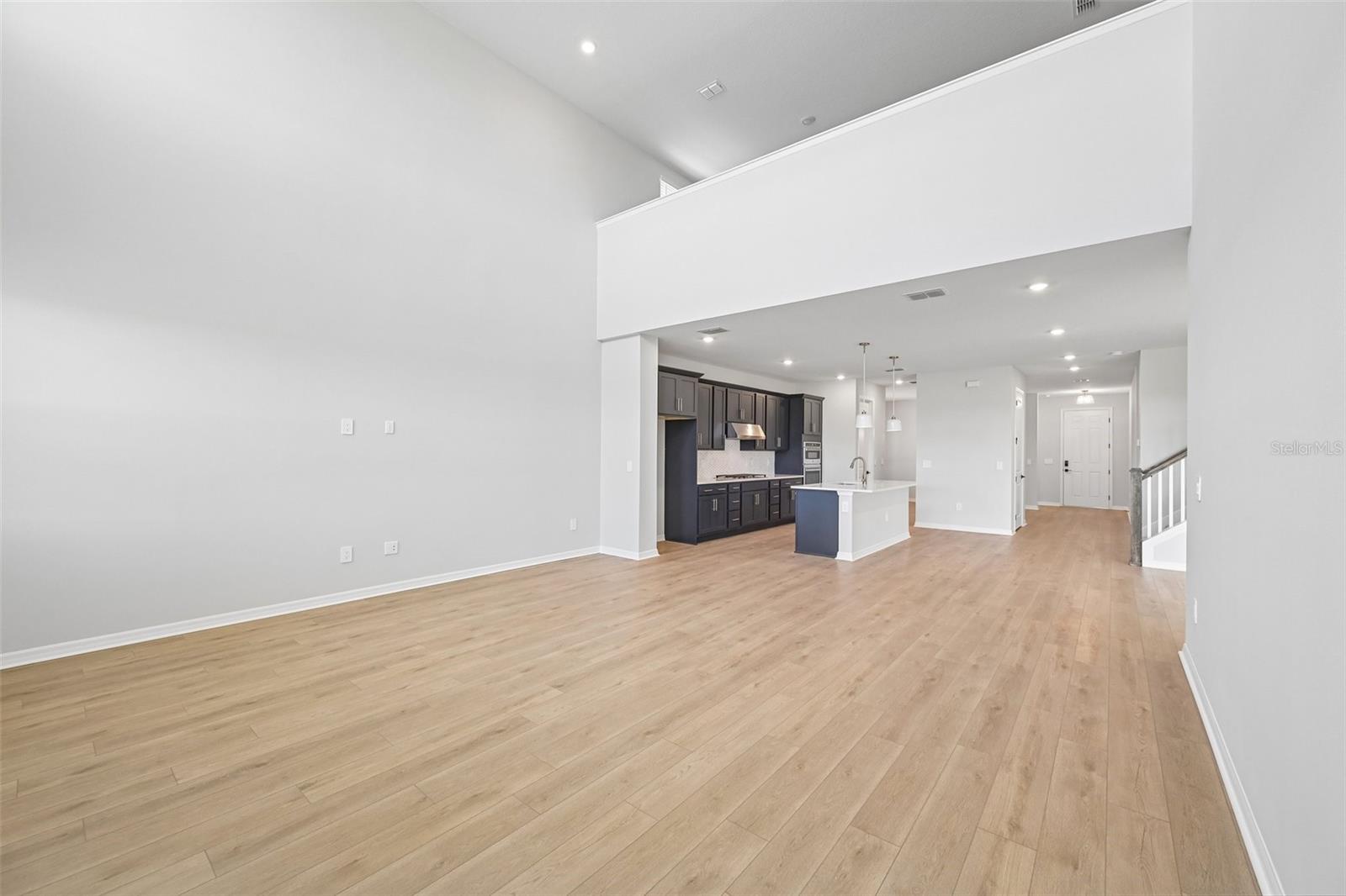 OAKFIELD TRAILS WEST - Residential