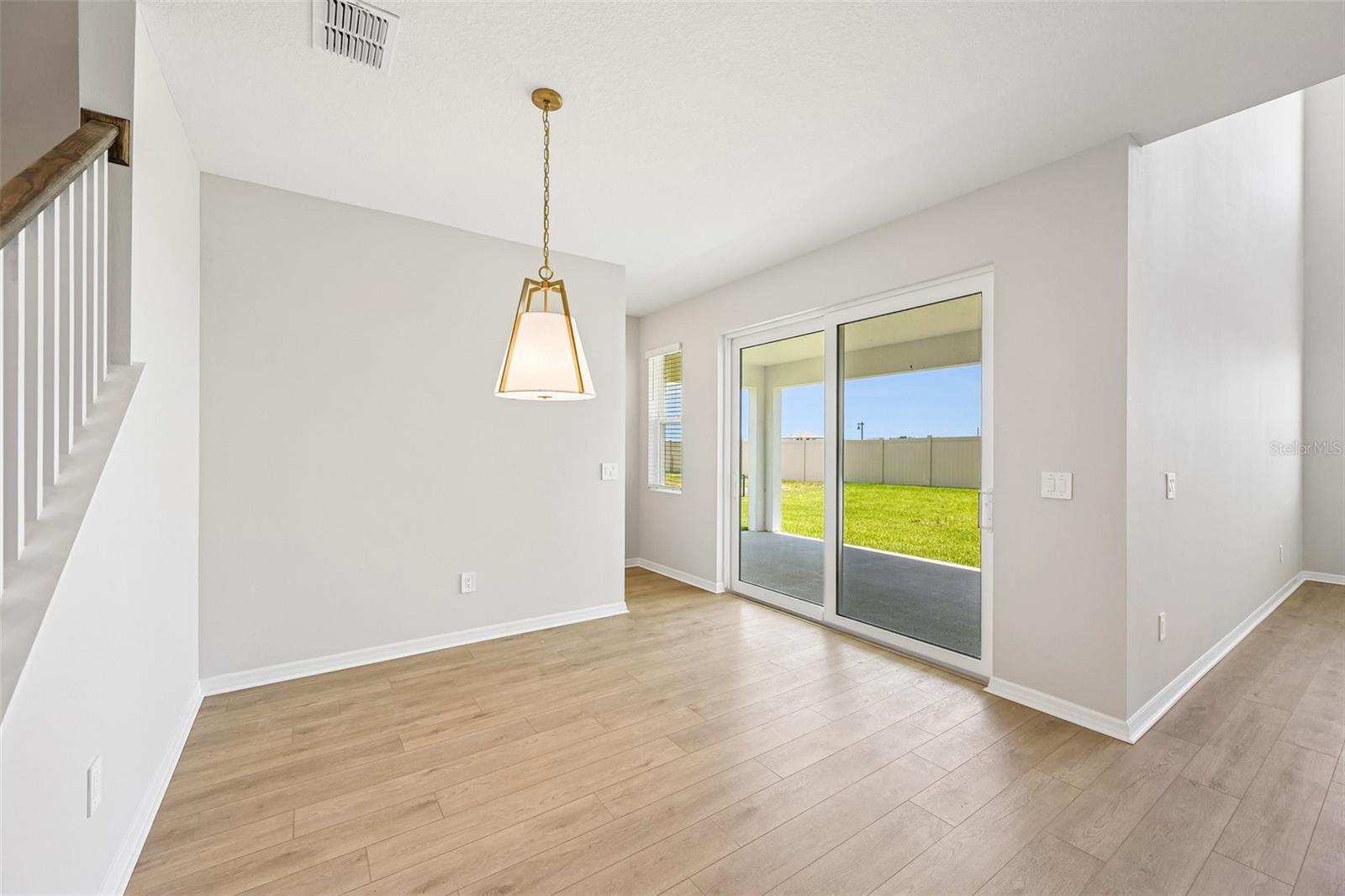 OAKFIELD TRAILS WEST - Residential