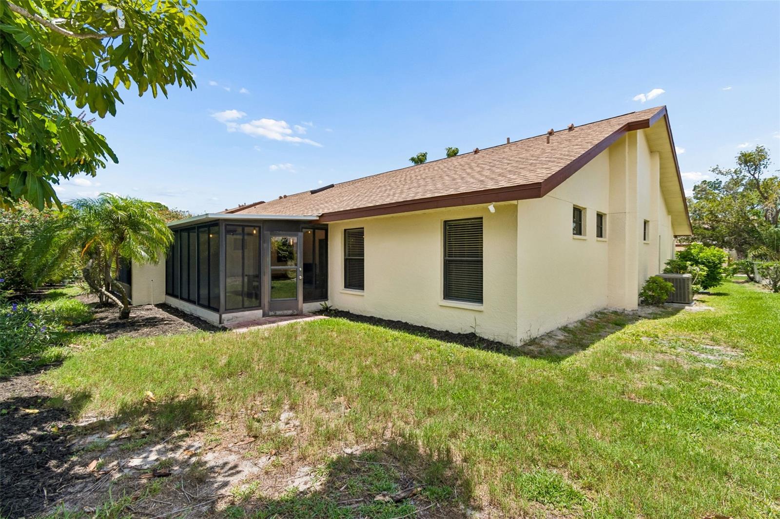 RACQUET CLUB VILLAS AMD - Residential