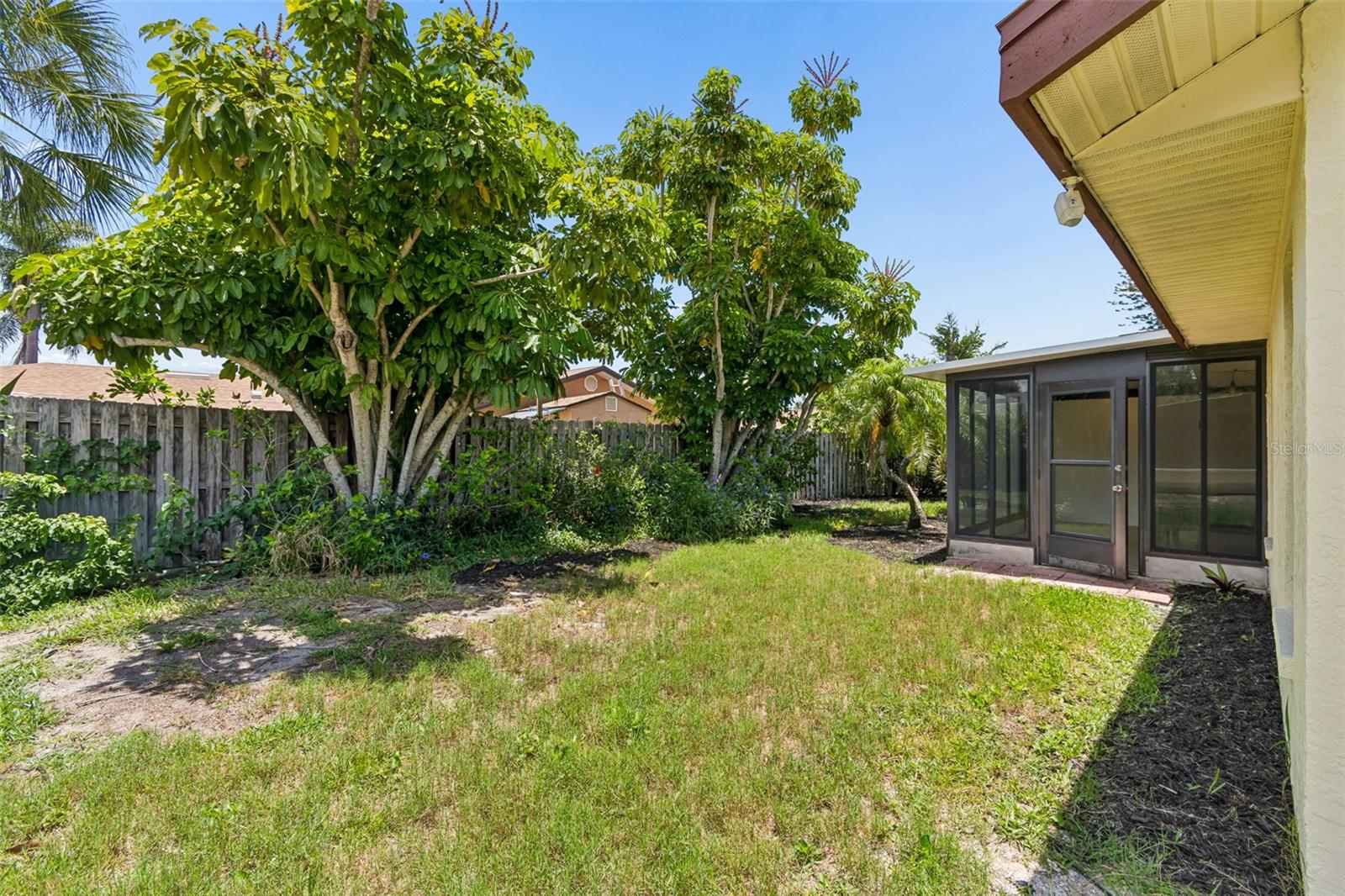RACQUET CLUB VILLAS AMD - Residential
