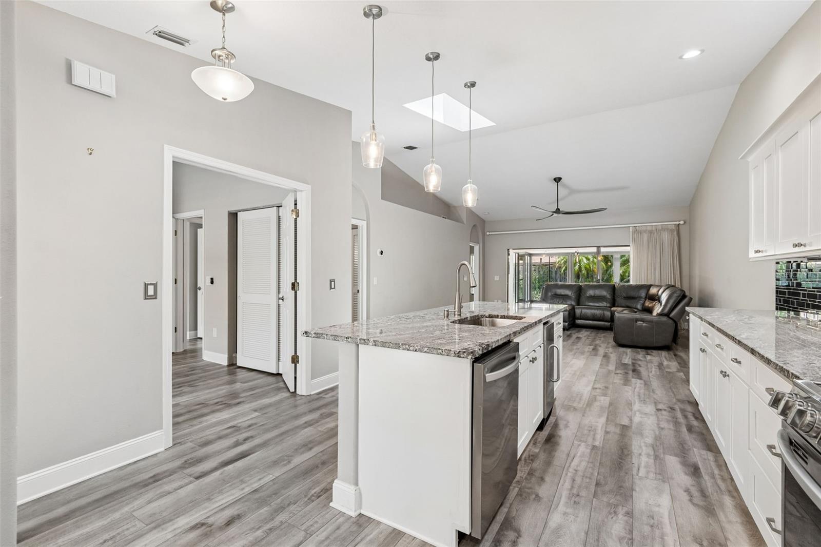RACQUET CLUB VILLAS AMD - Residential