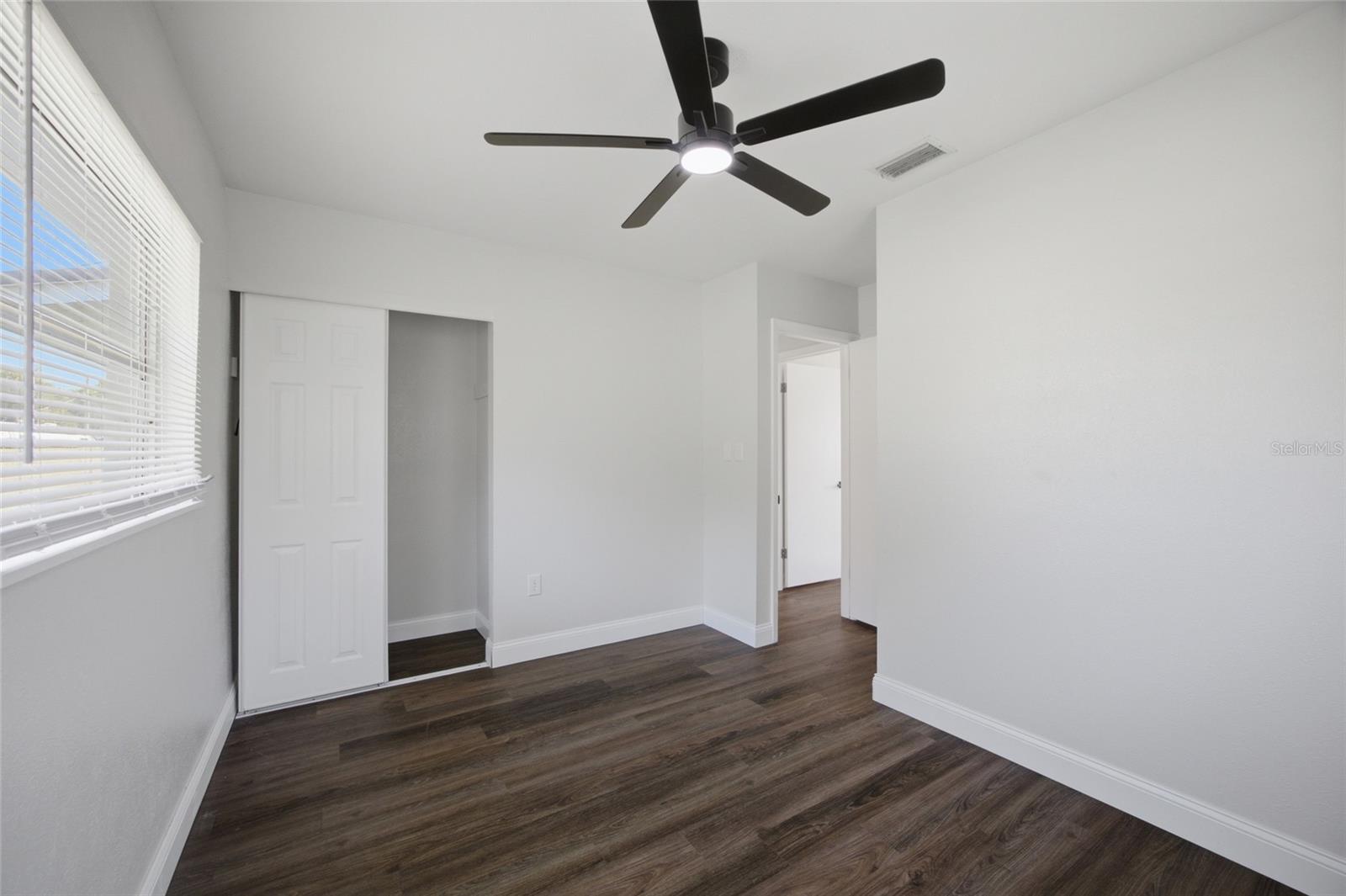 THOMAS WAYNE SUB - Residential