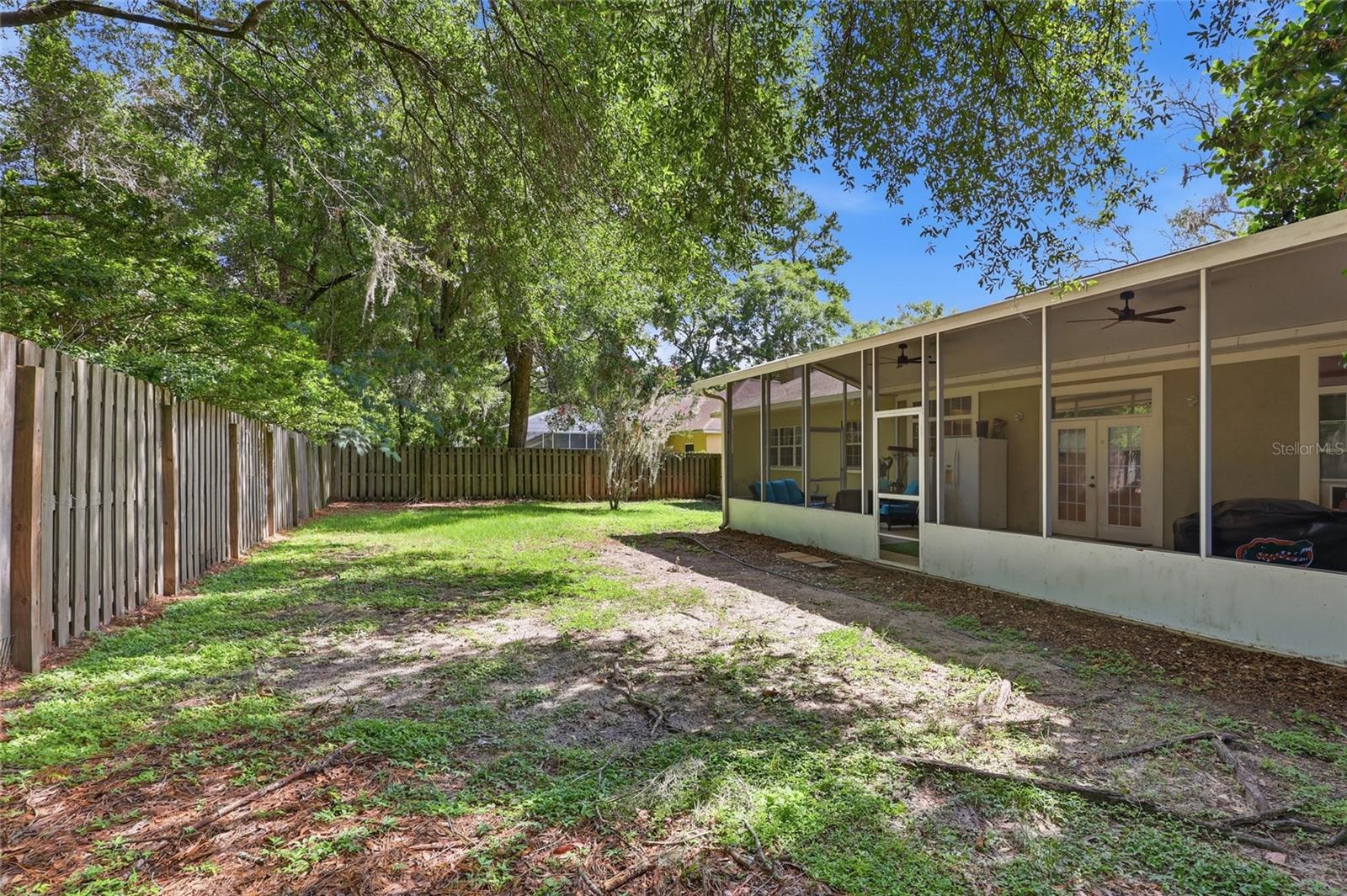 CHELSEA LANE - Residential