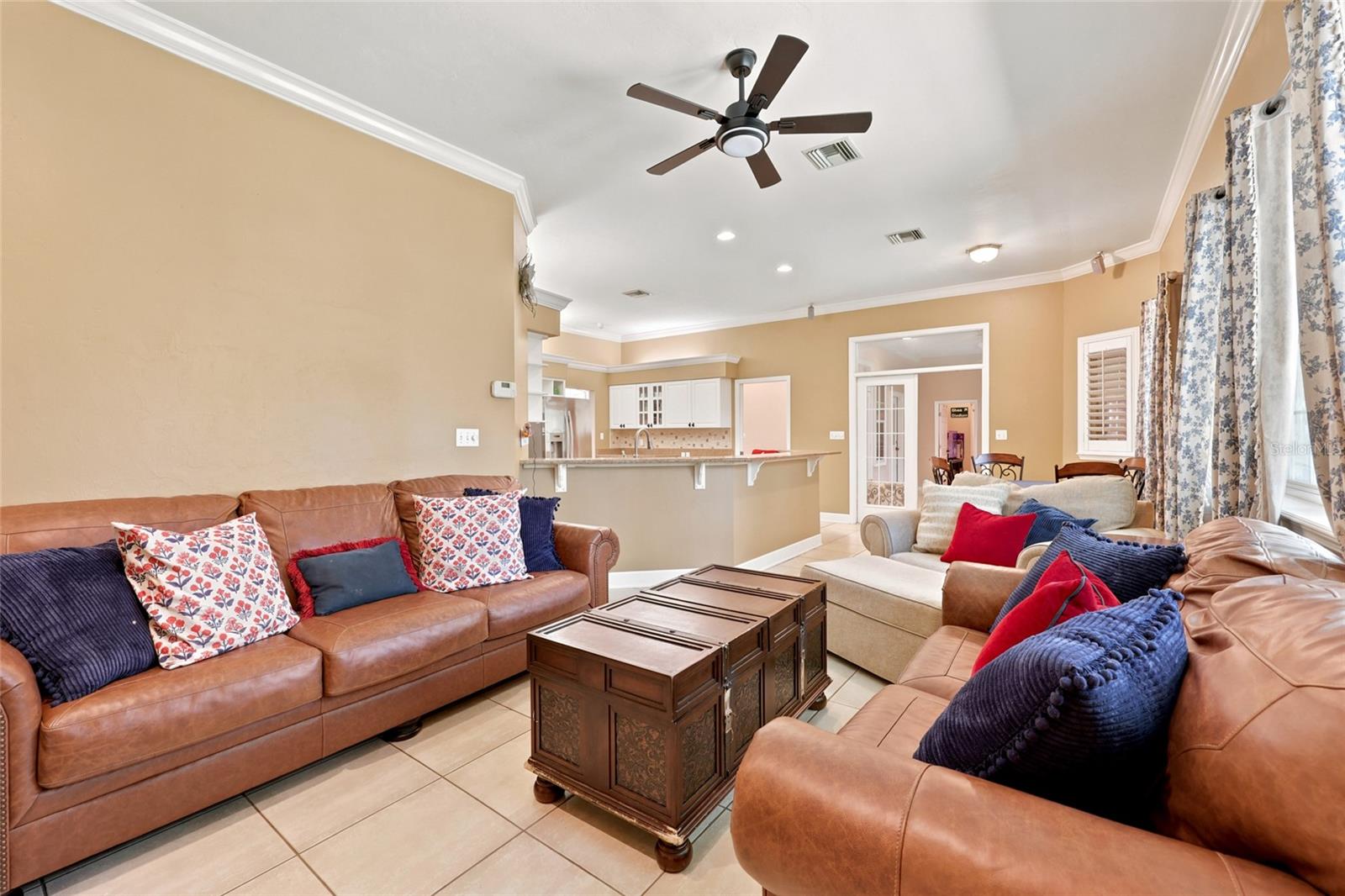 CHELSEA LANE - Residential