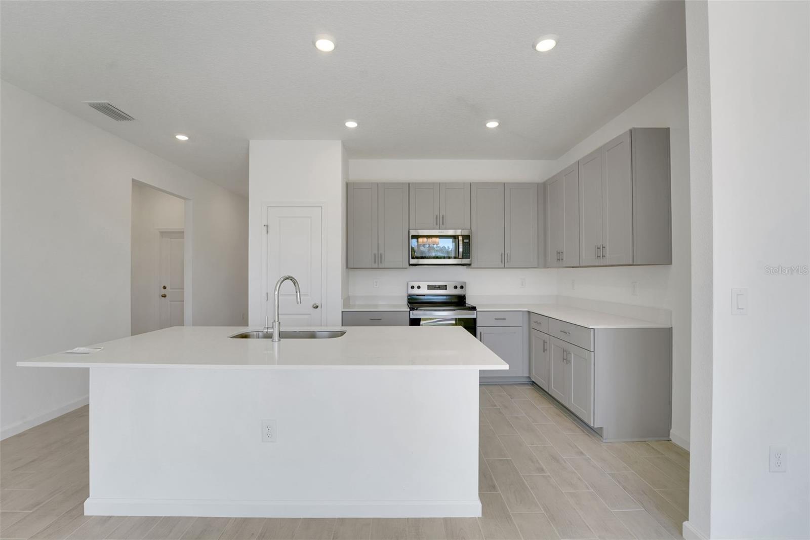 WILLOWBROOK NORTH - Residential