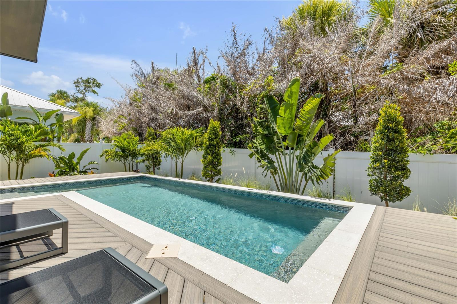 THOBURNS NEW SMYRNA BEACH - Residential