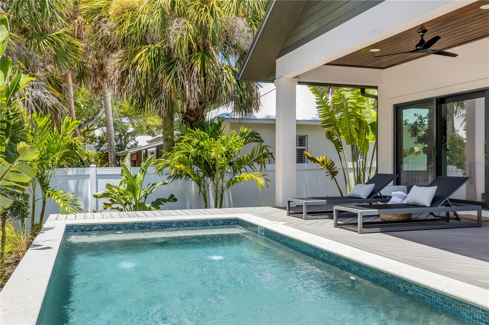 THOBURNS NEW SMYRNA BEACH - Residential