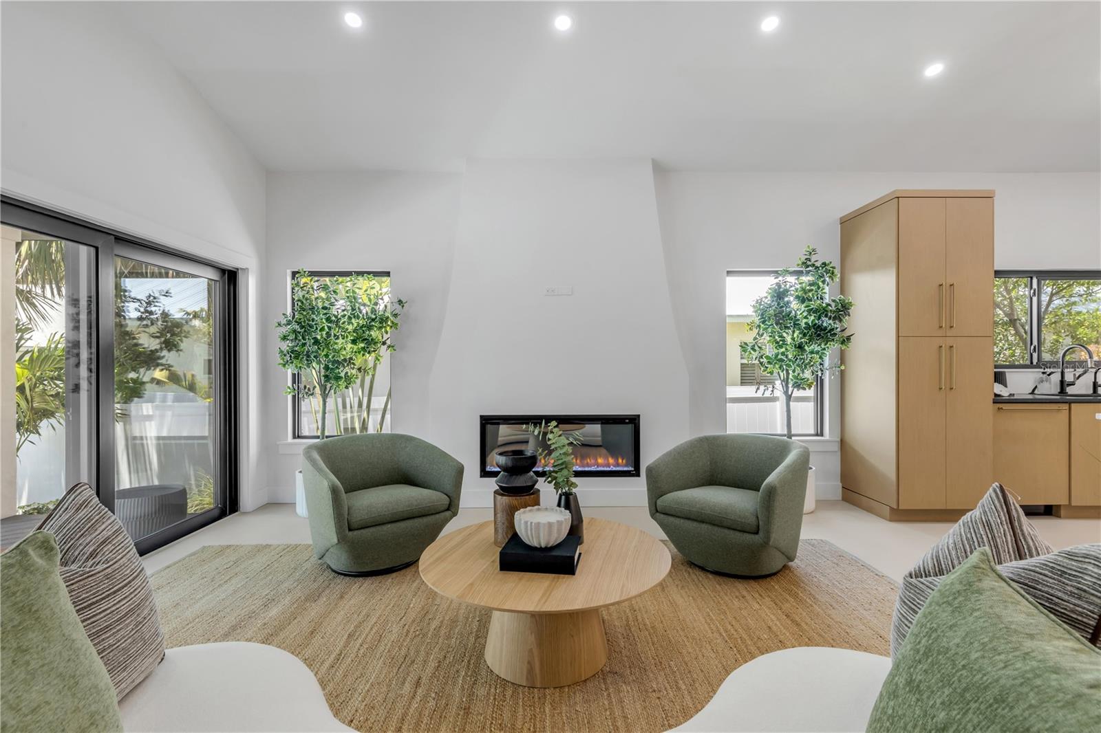 THOBURNS NEW SMYRNA BEACH - Residential