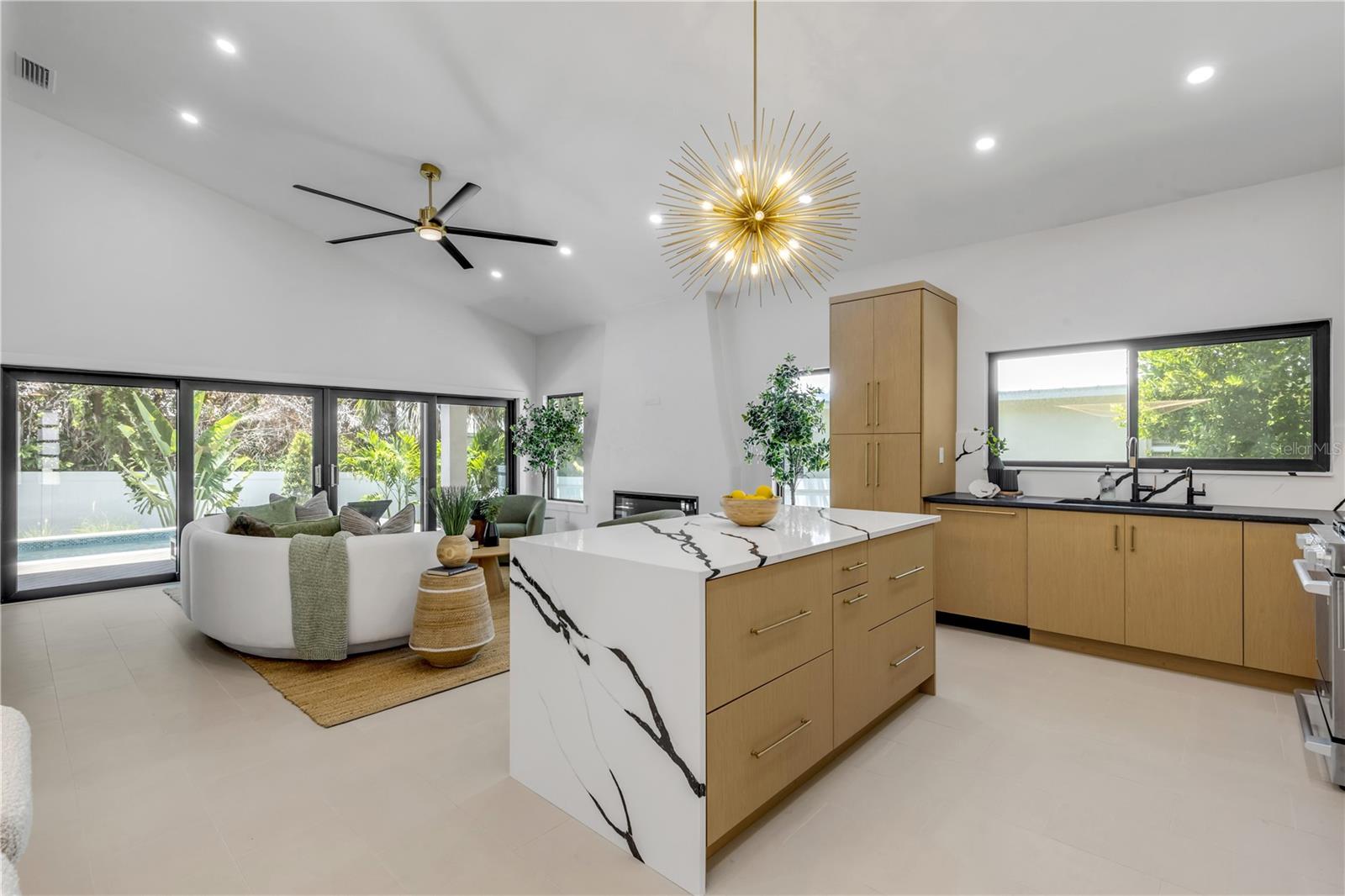 THOBURNS NEW SMYRNA BEACH - Residential