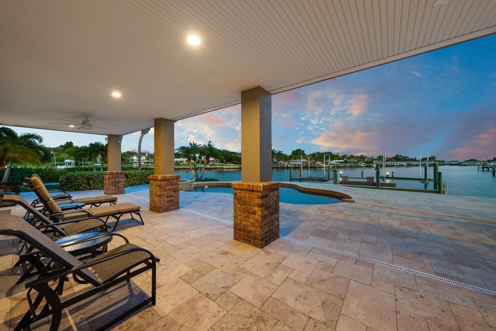 HARBOR BLUFFS SEC 5 - Residential