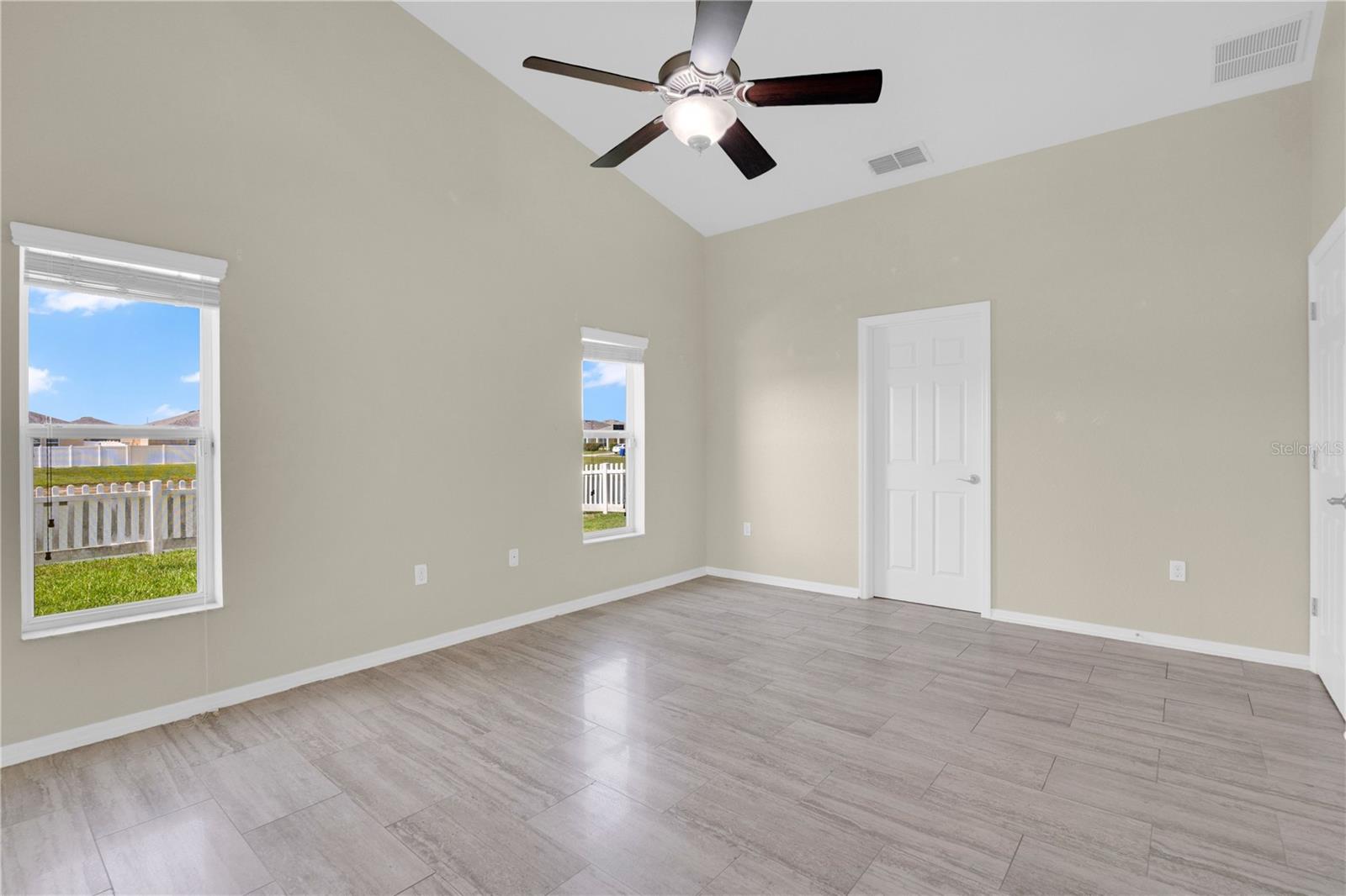 ST JAMES CROSSING - Residential