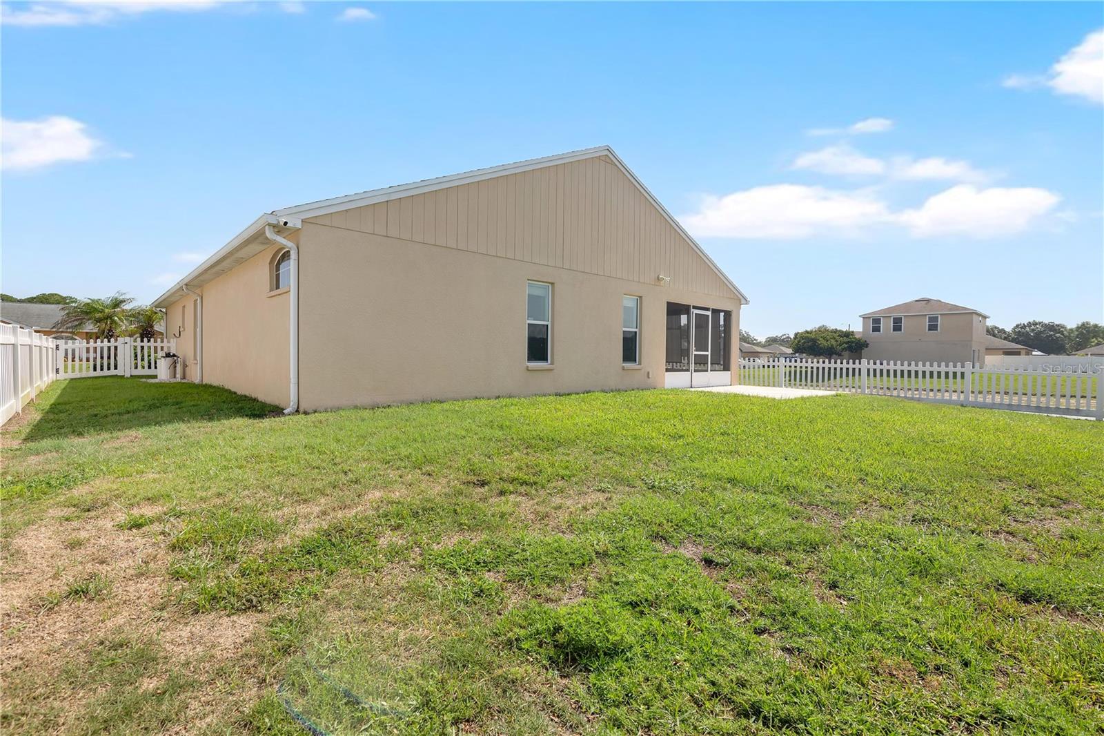 ST JAMES CROSSING - Residential