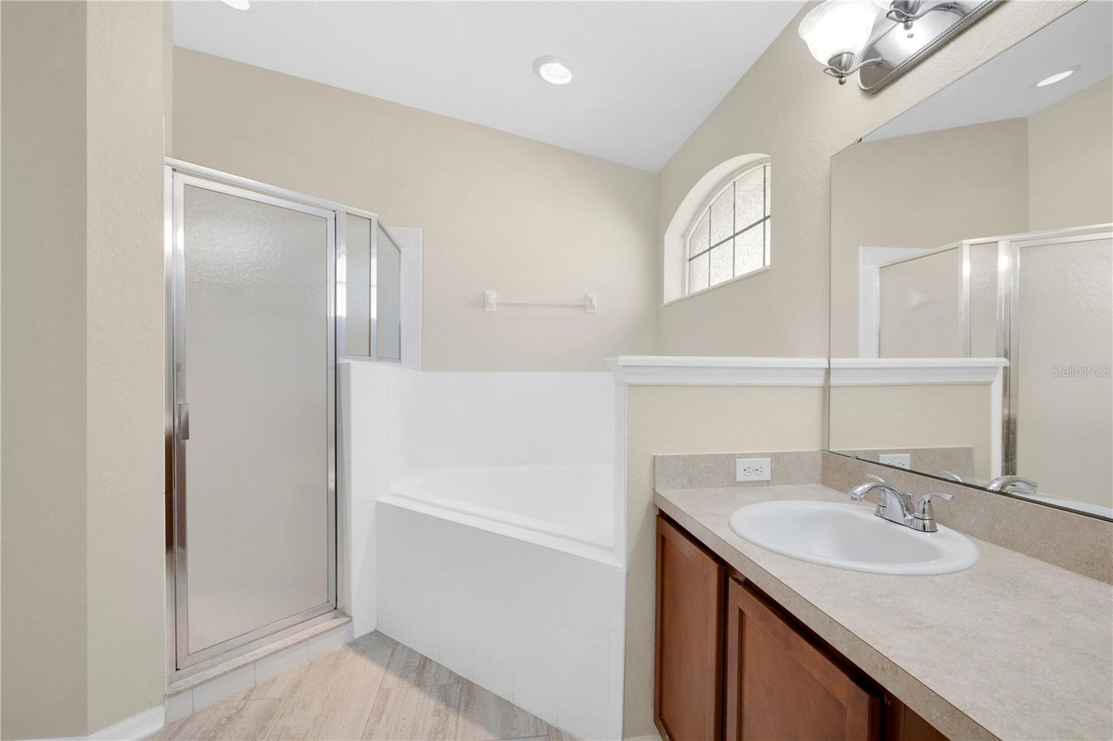 ST JAMES CROSSING - Residential