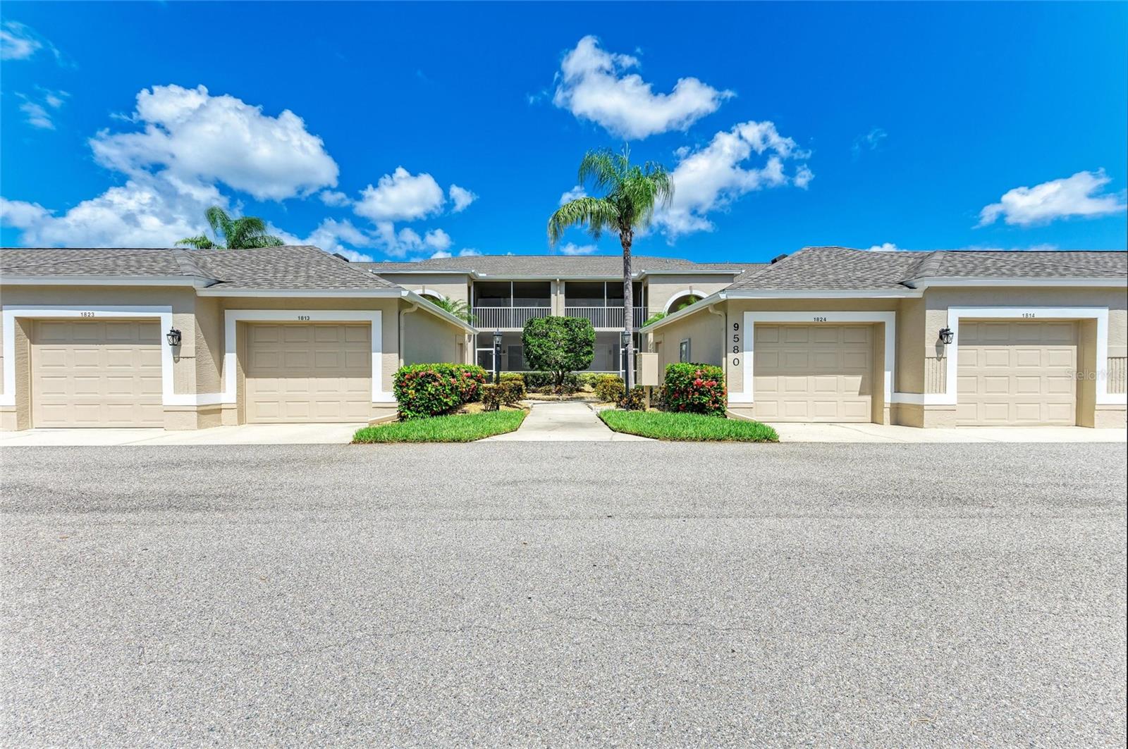 STONEYBROOK VERANDA GREENS 2 - Residential