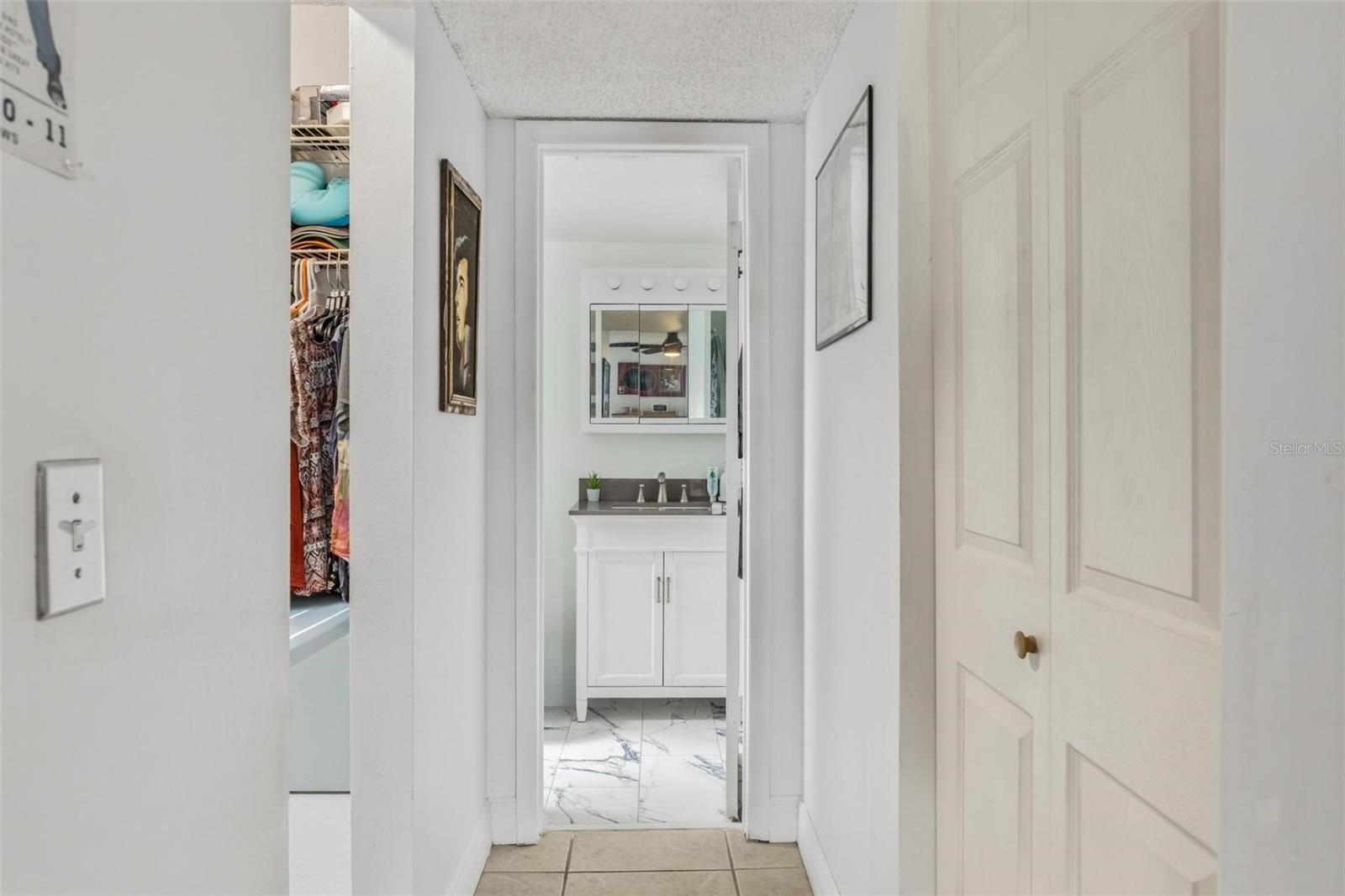 VILLA GRANDE CONDO - Residential
