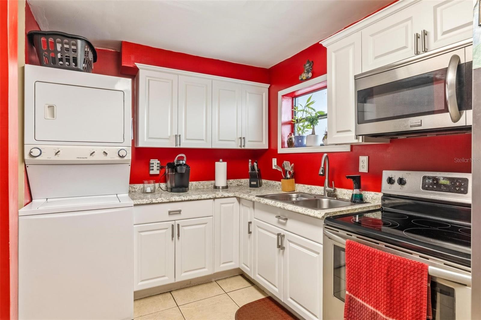 VILLA GRANDE CONDO - Residential